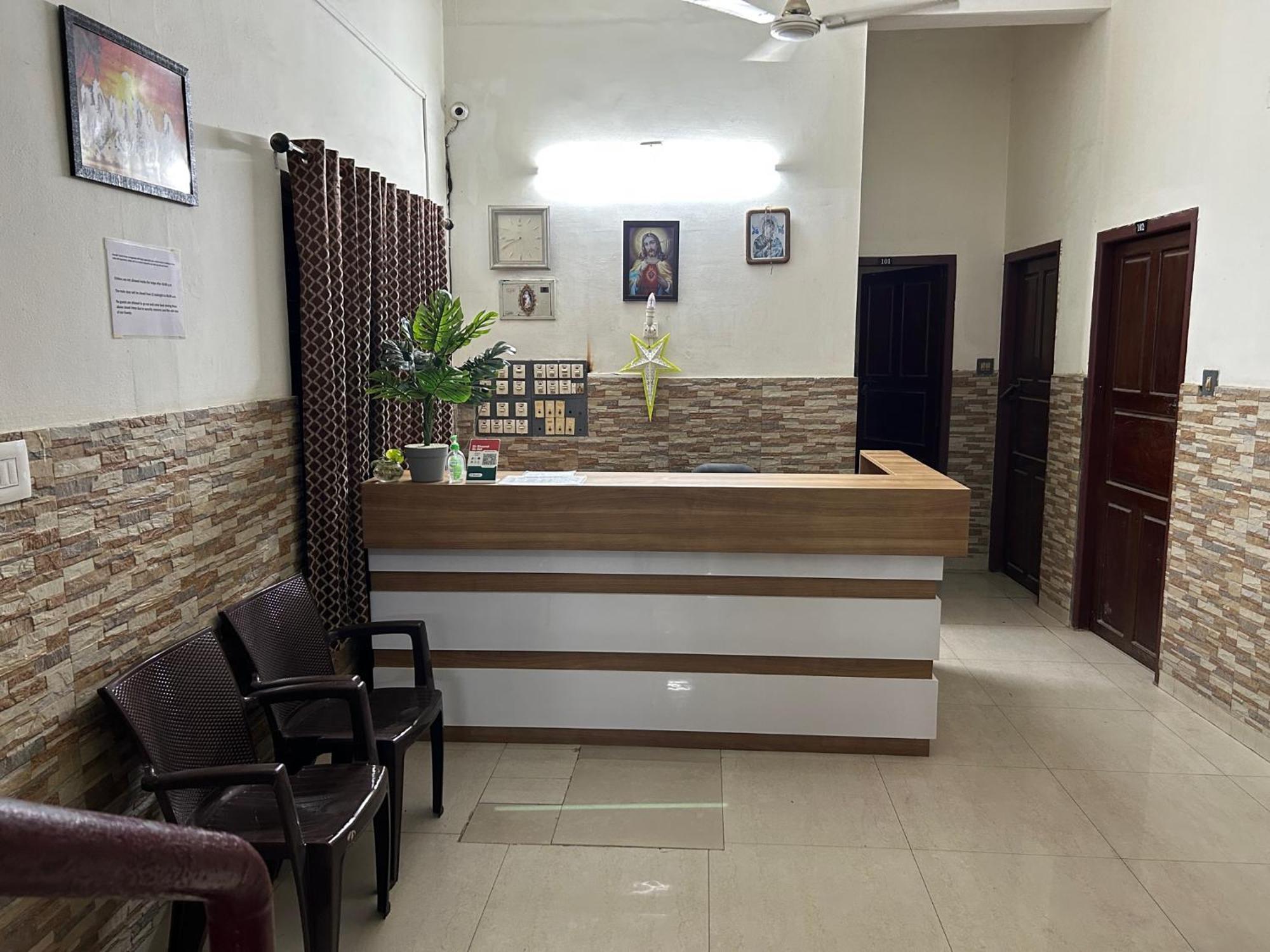 Mukalel Tourist Lodge *