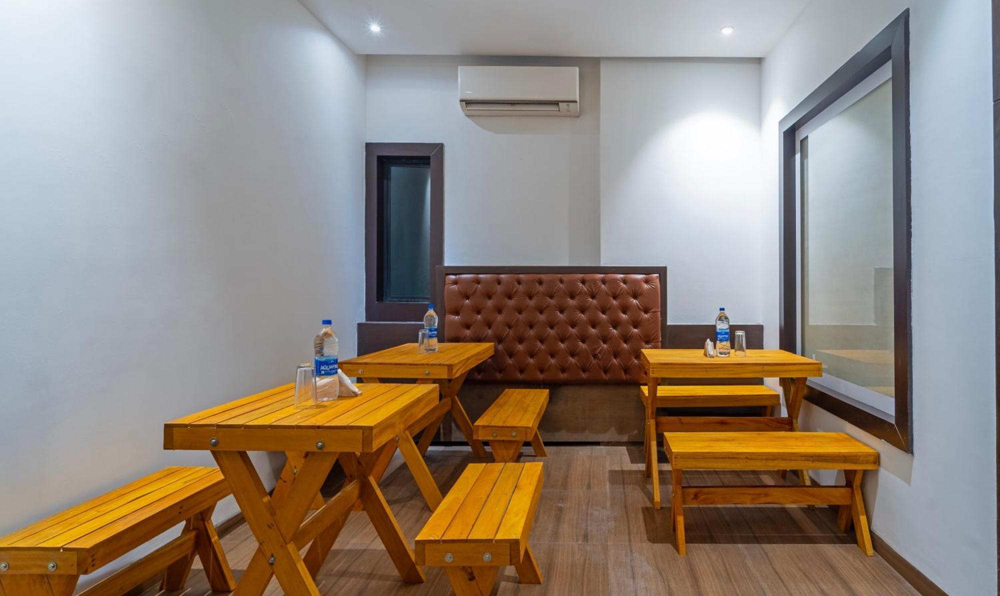 Treebo York By D2v, Hotel 3*