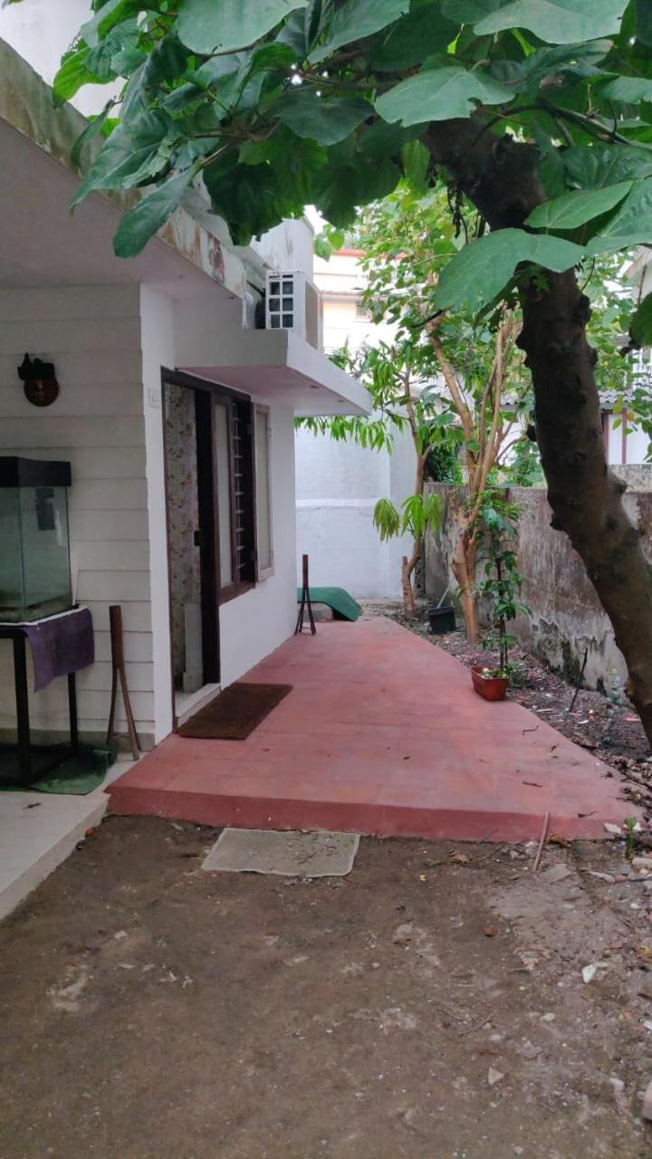 The J Thomas Kochi