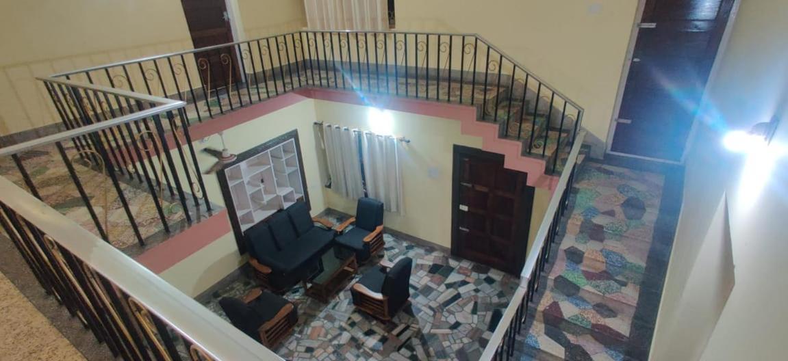 Uncle Paul's Mansion * Kochi