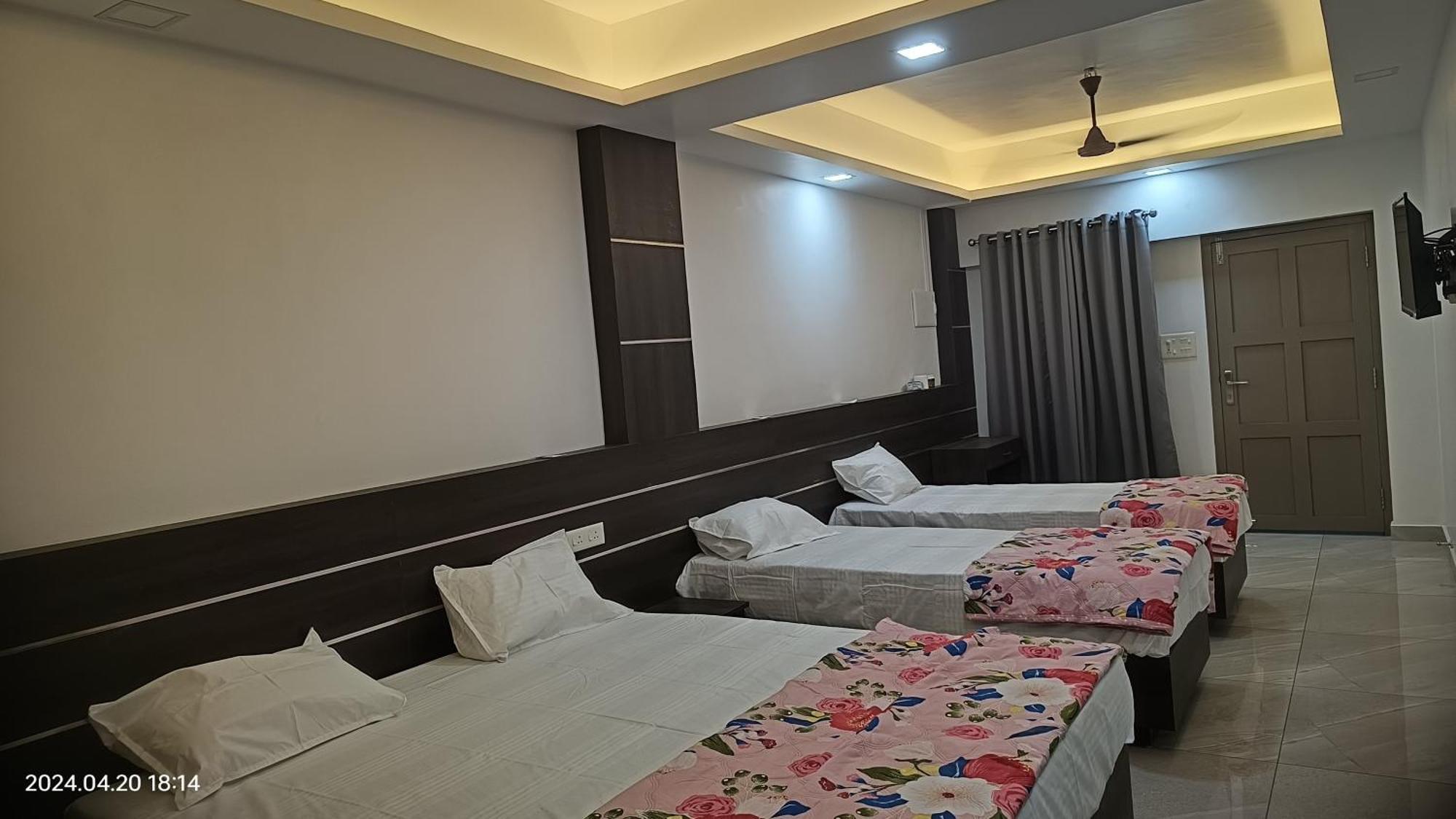Aroma Serviced Cochin Guest house *