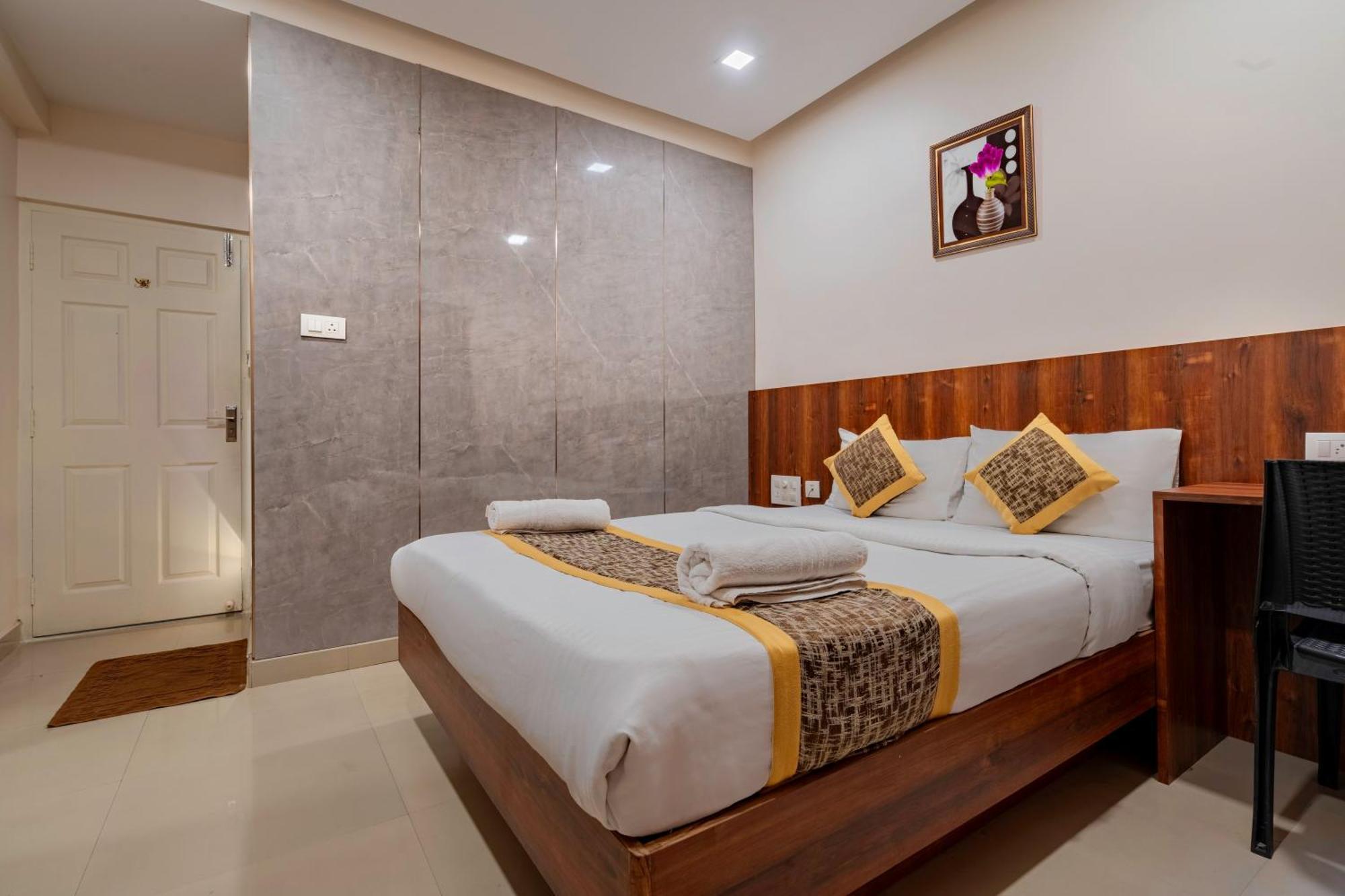 Prime Palace - Mg Road 3* Kochi