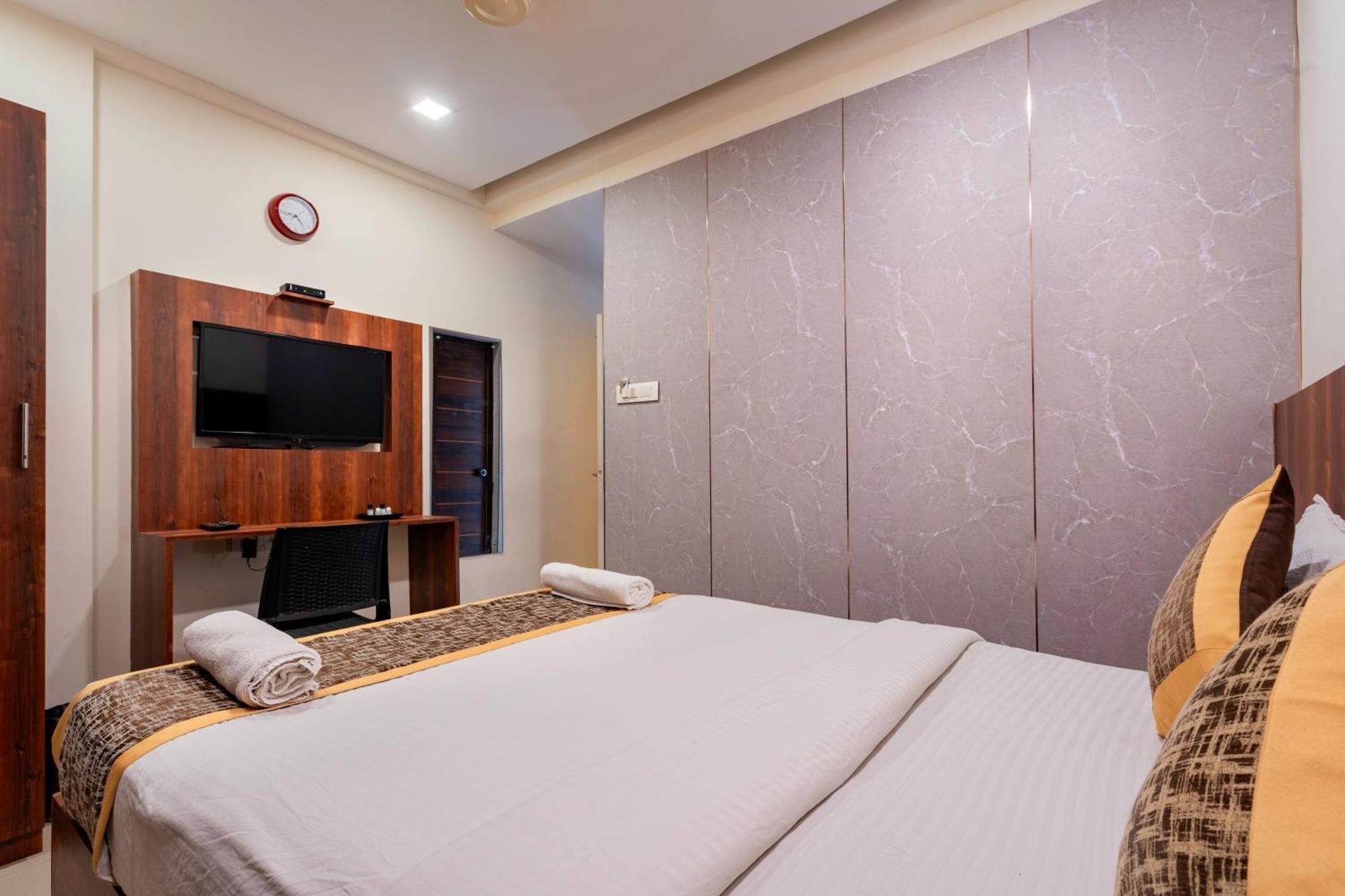 Prime Palace - Mg Road Hotel 3*