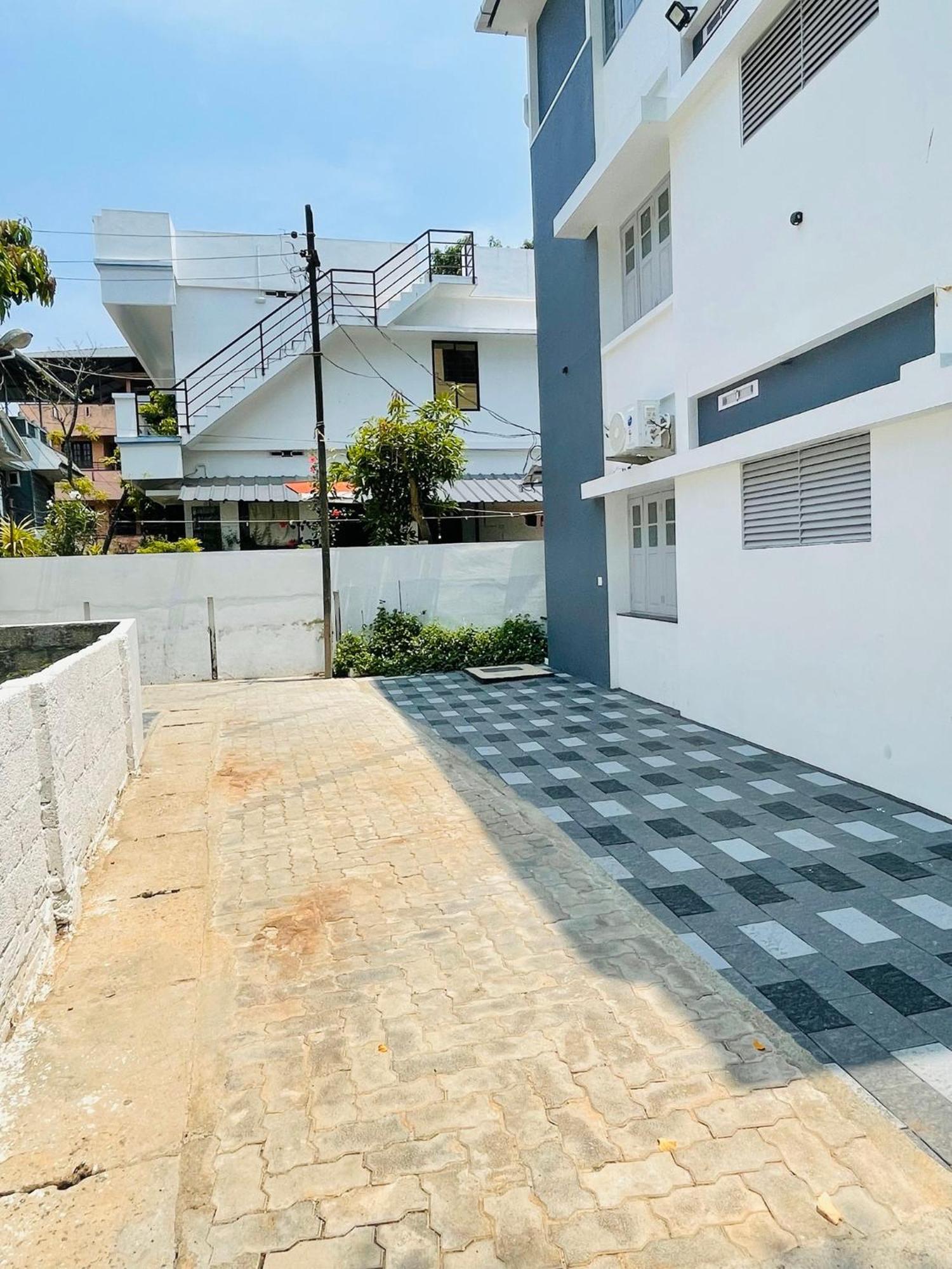Guest house Asian Nest Serviced