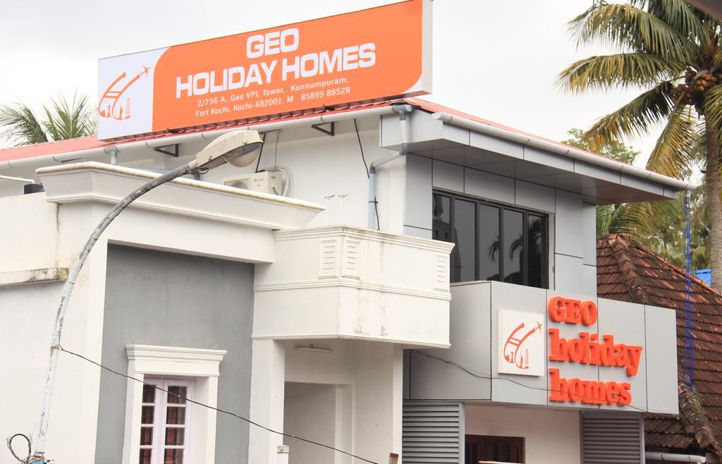 Geo Holiday