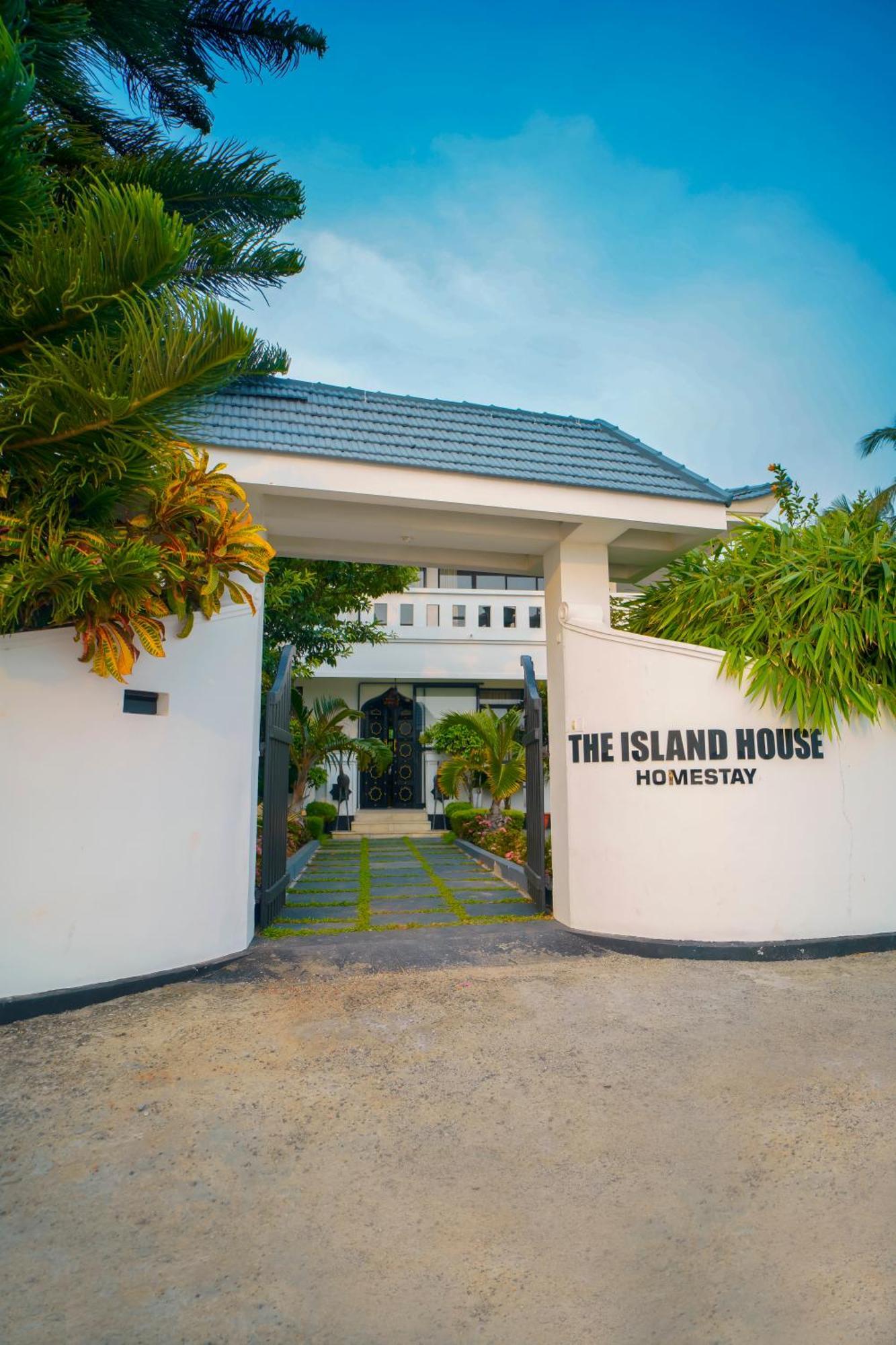 The Island House Homestay Villa