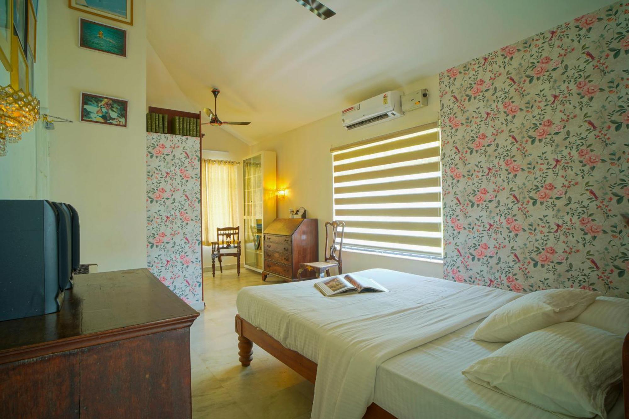 Villa The Island House Homestay *