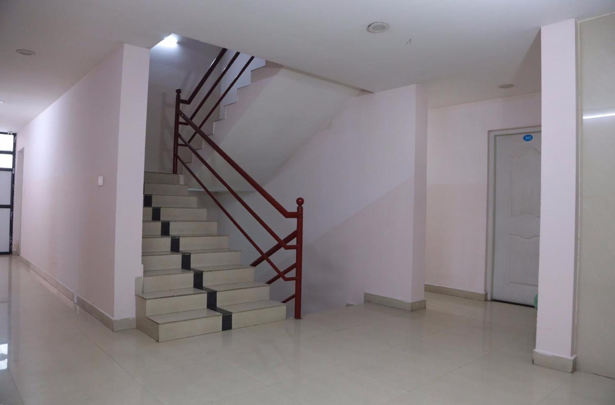 Hotel Collection O Safe Kadavanthra 4*