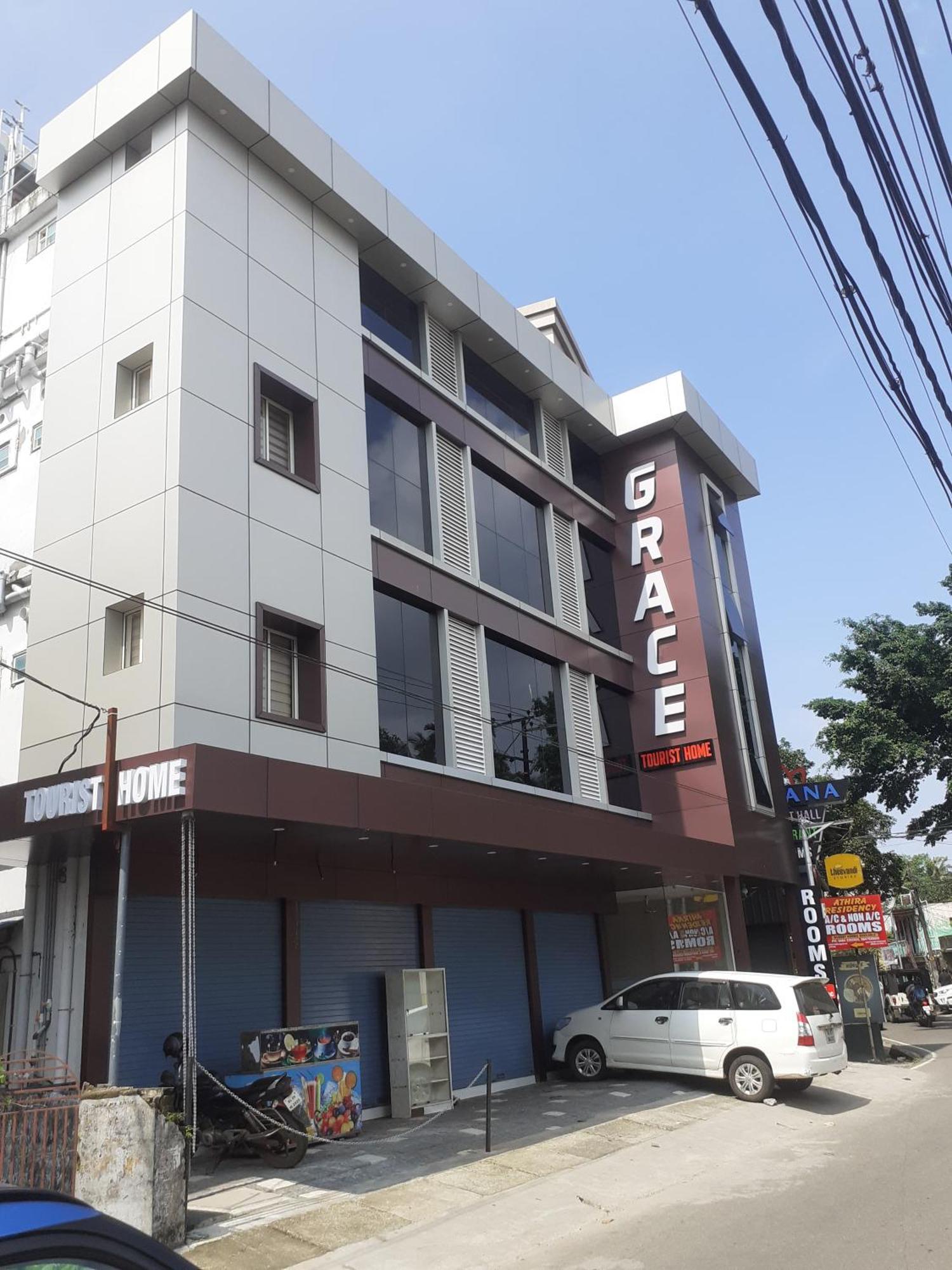 Grace Tourist Capsule hotel Kochi