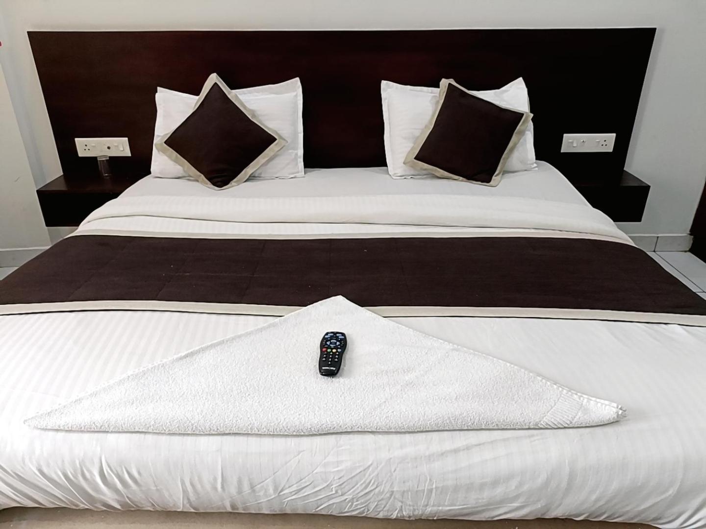 Grace Tourist Capsule hotel
