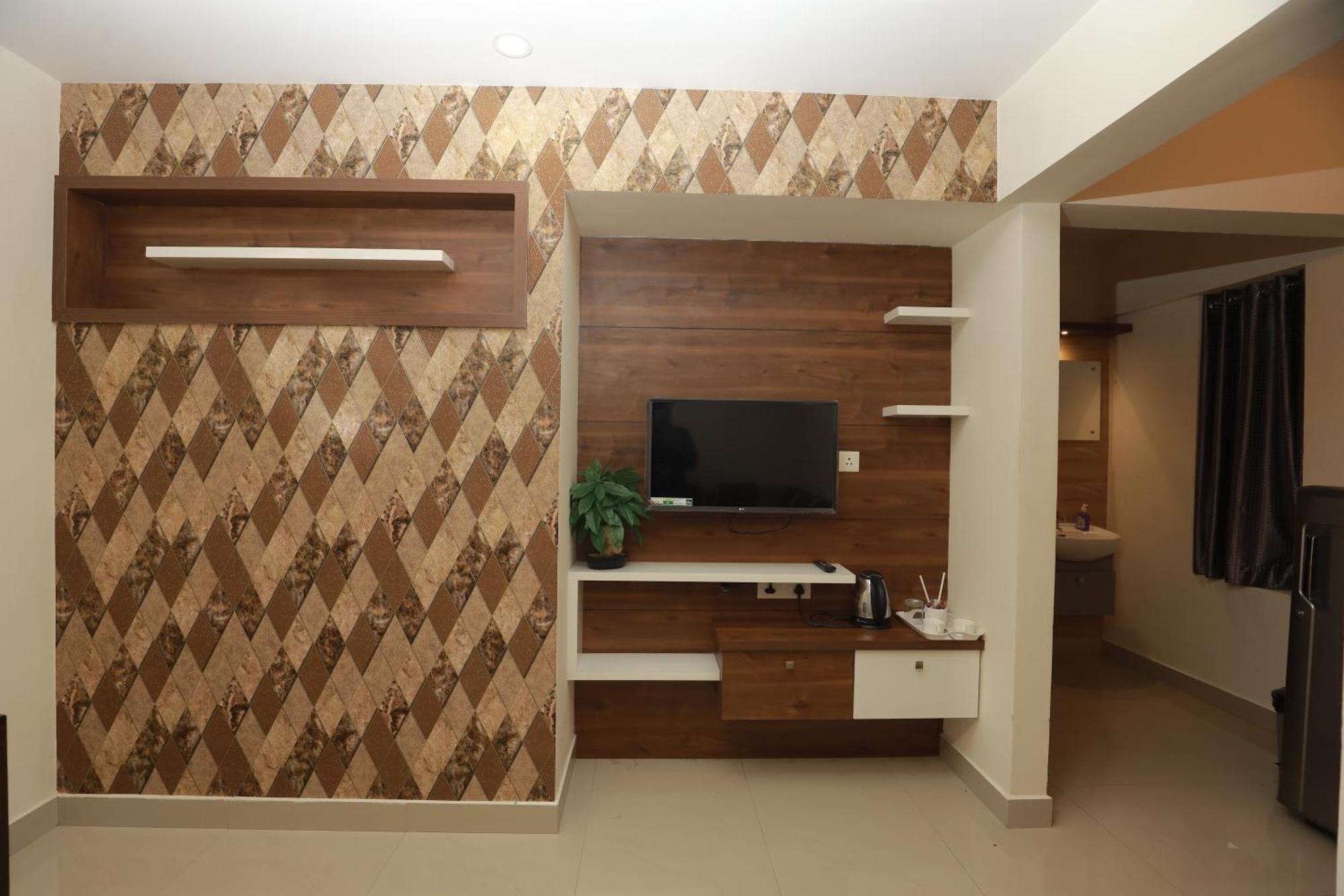 Vvp Service Apartment Kochi