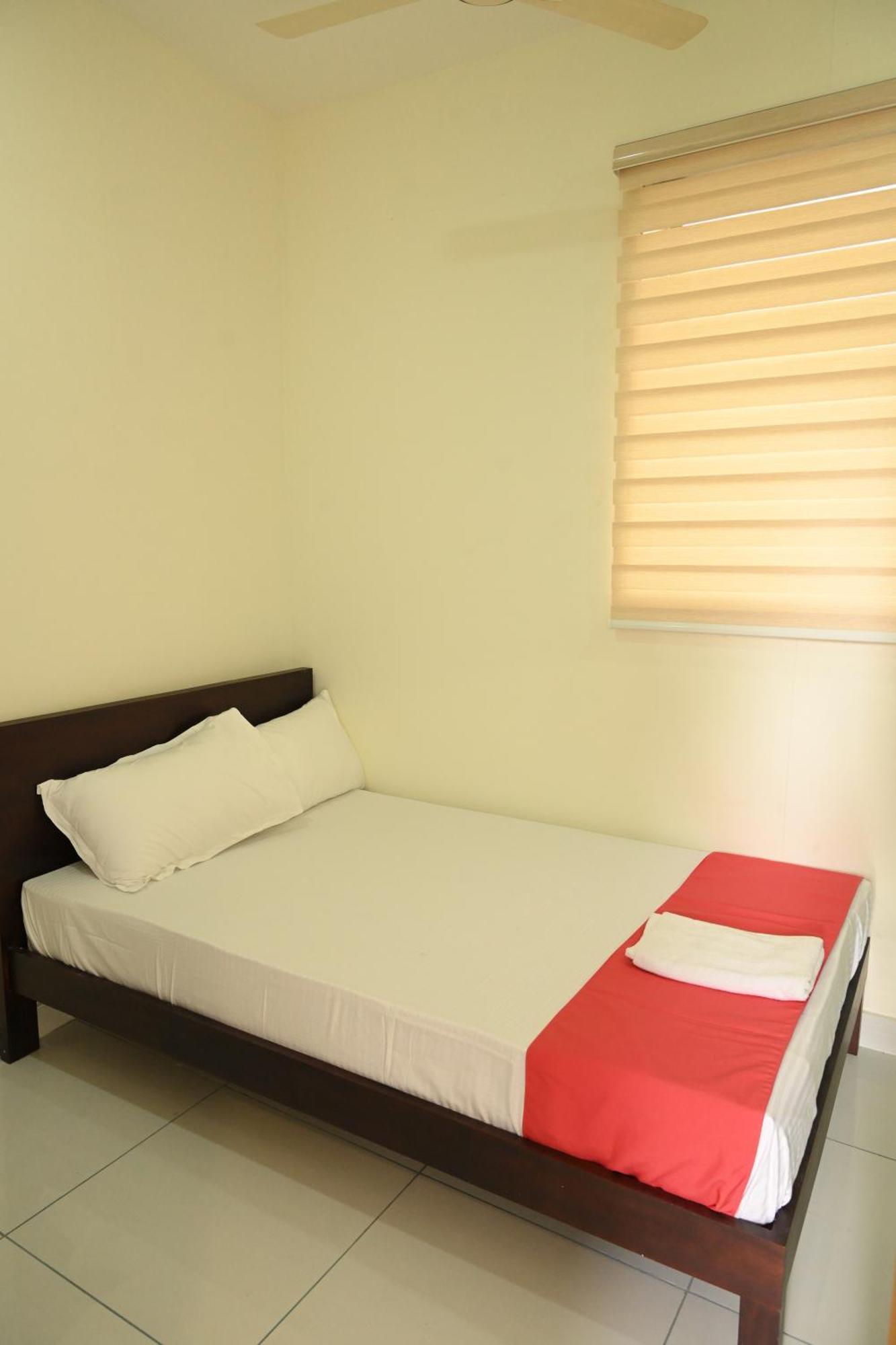 Grace Tourist Capsule hotel Kochi