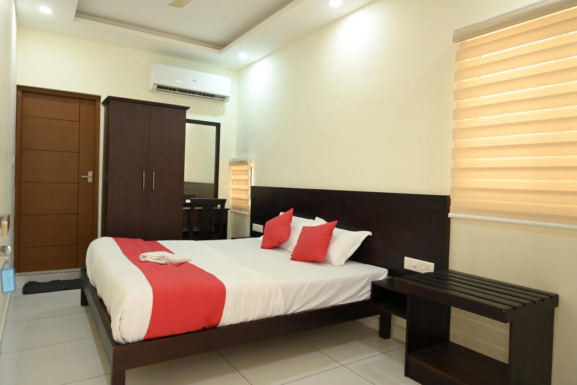Grace Tourist Capsule hotel Kochi