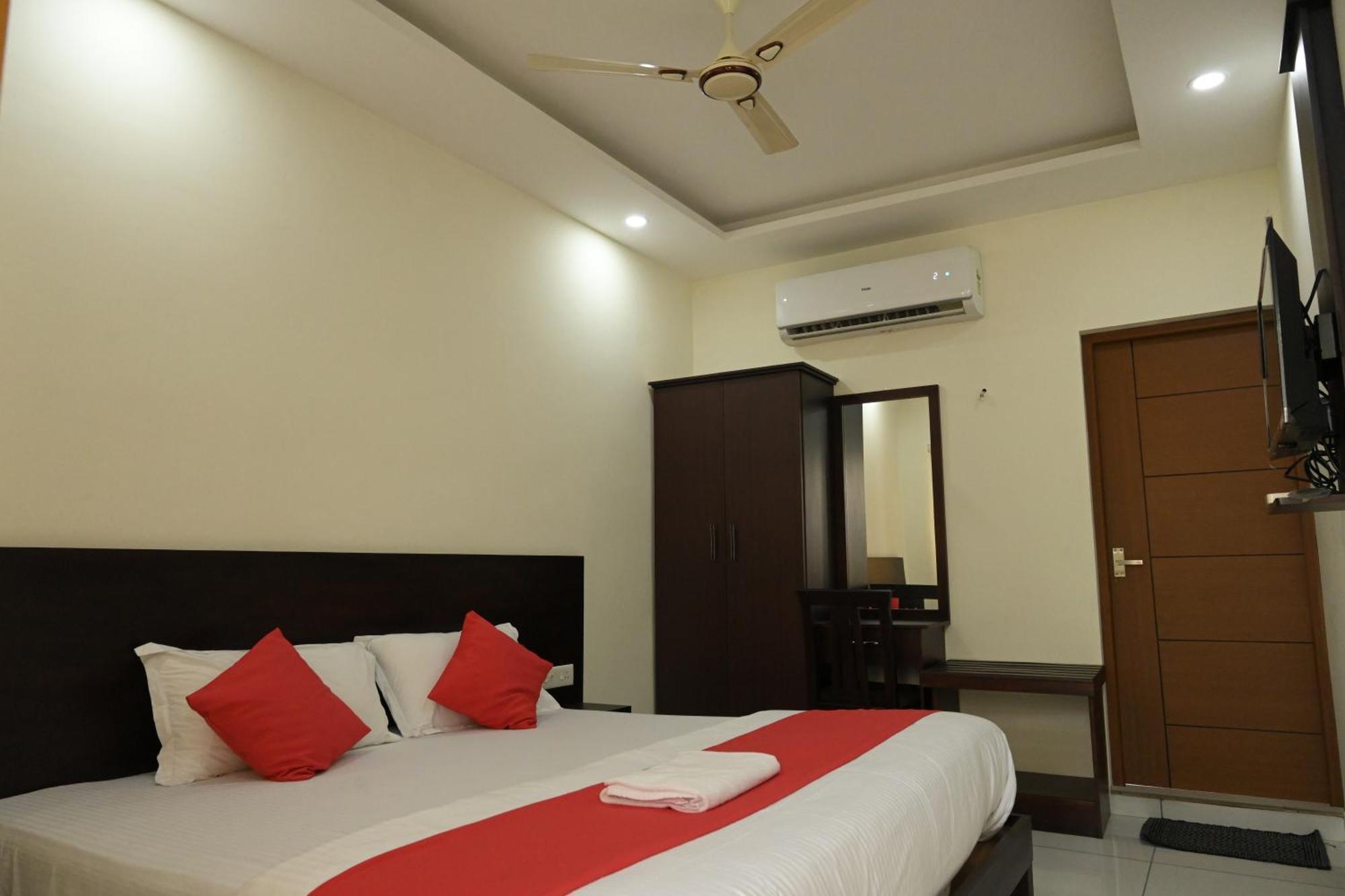 Grace Tourist Kochi