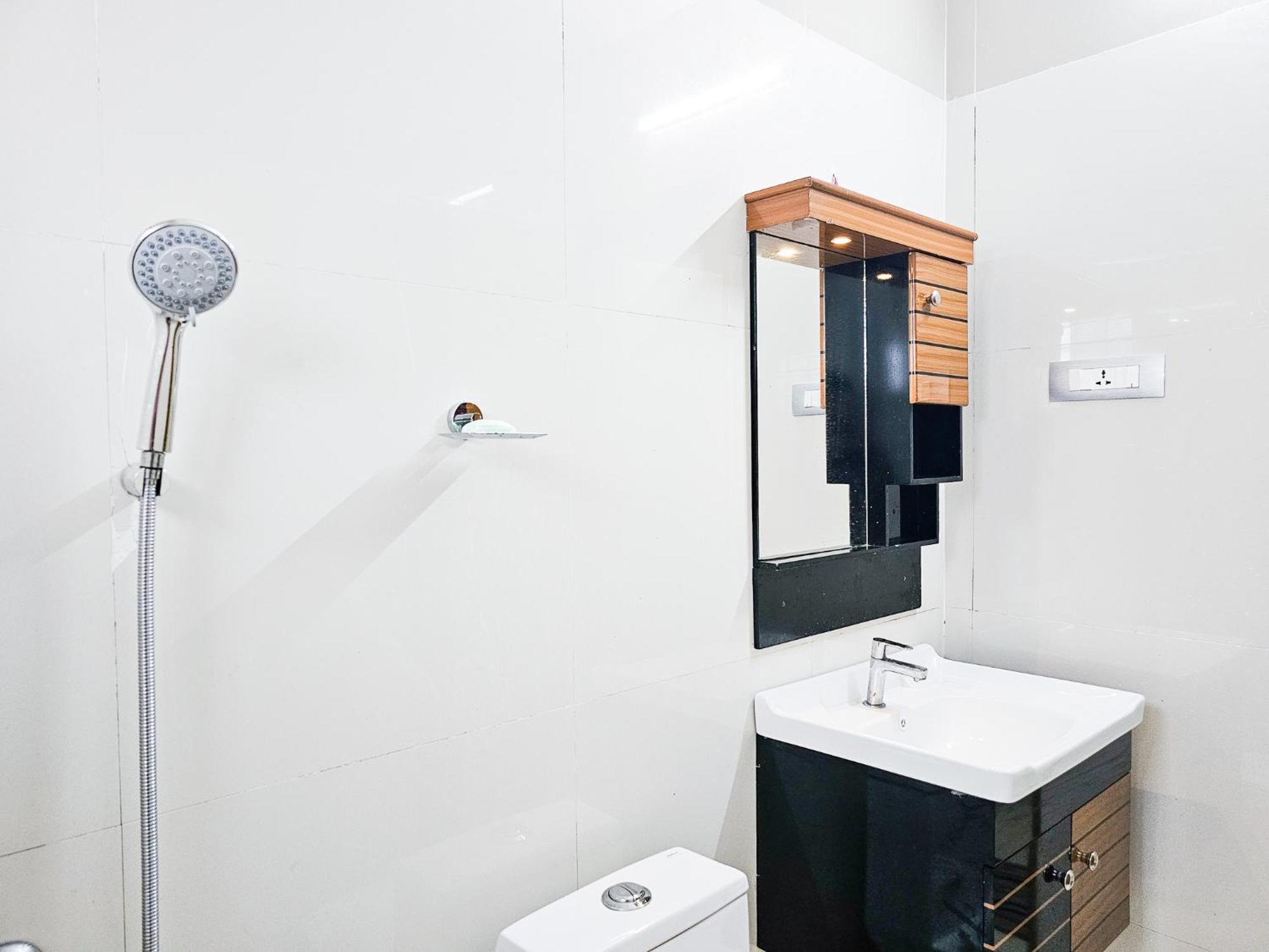 Espoir By Alchemy Homes Villa Kochi