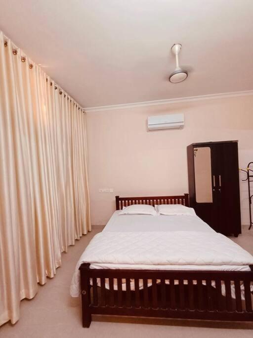 Lunar House Villa *