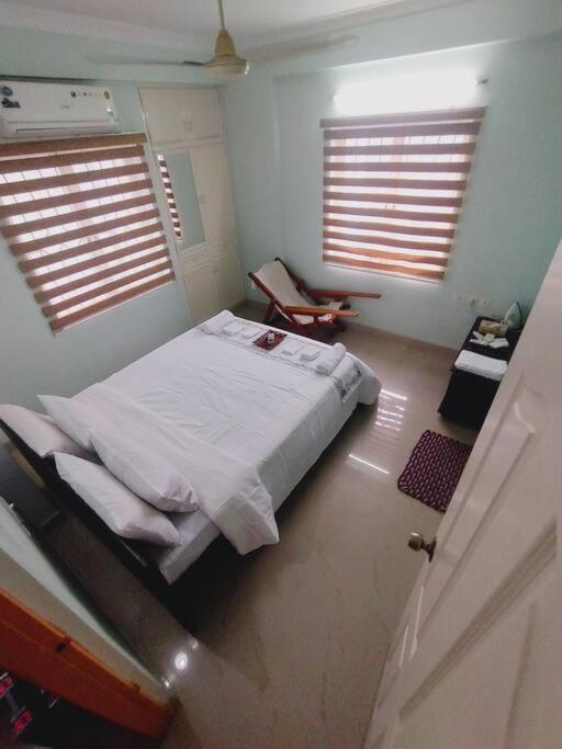 Riverview Nest Apartment Kochi