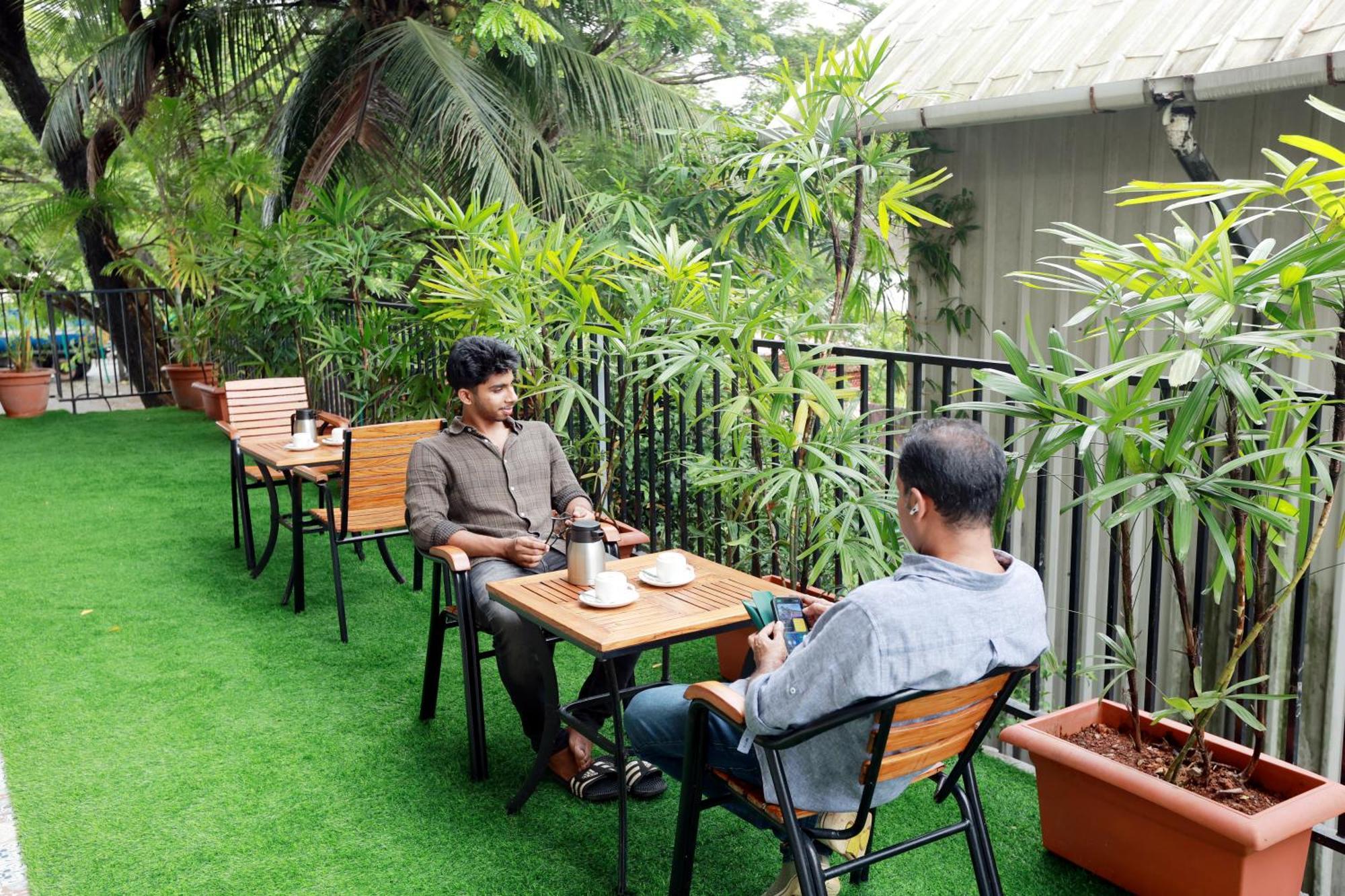 Cmk Habitat Centre Hotel