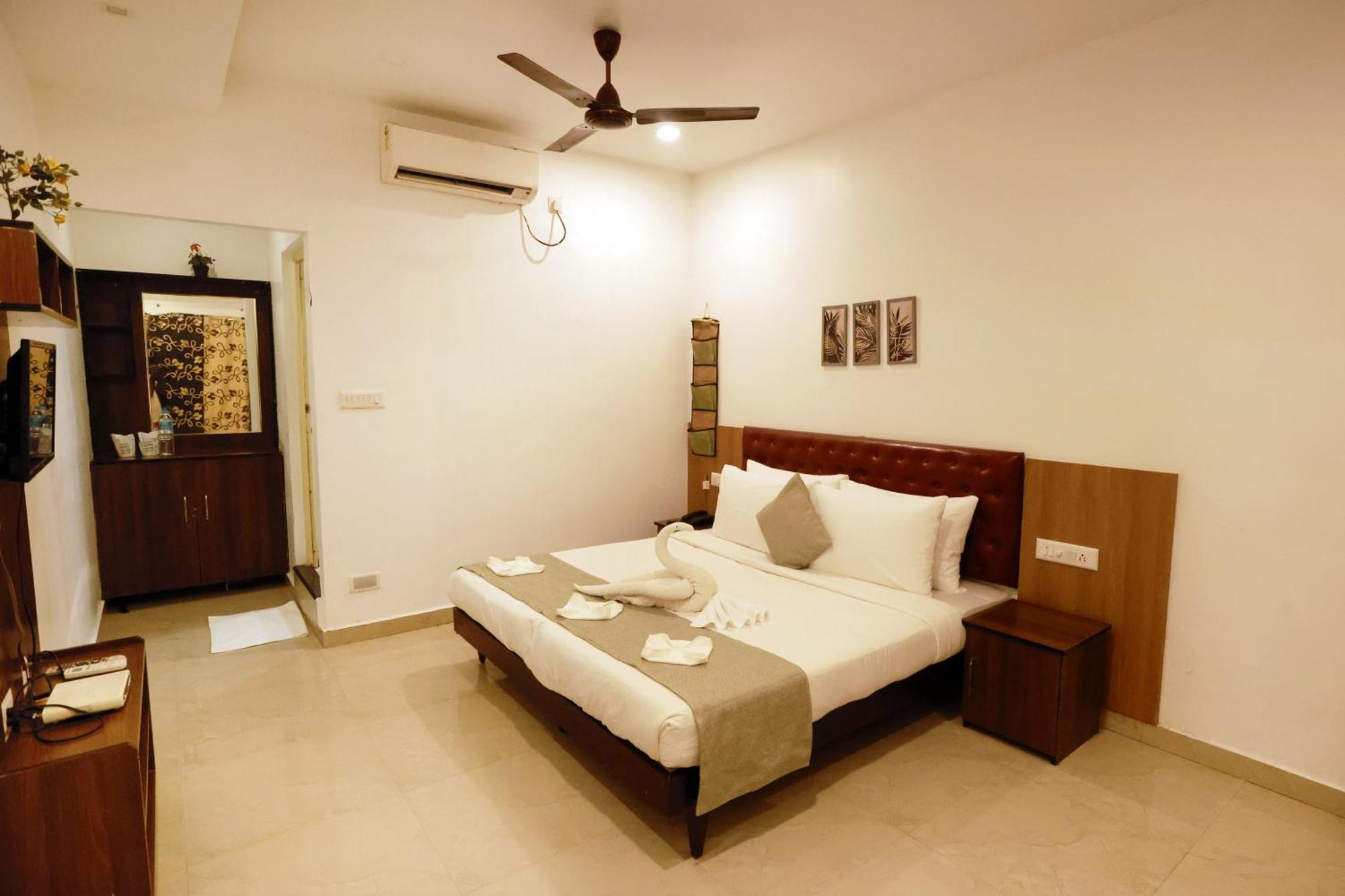 Cmk Habitat Centre Hotel 3*
