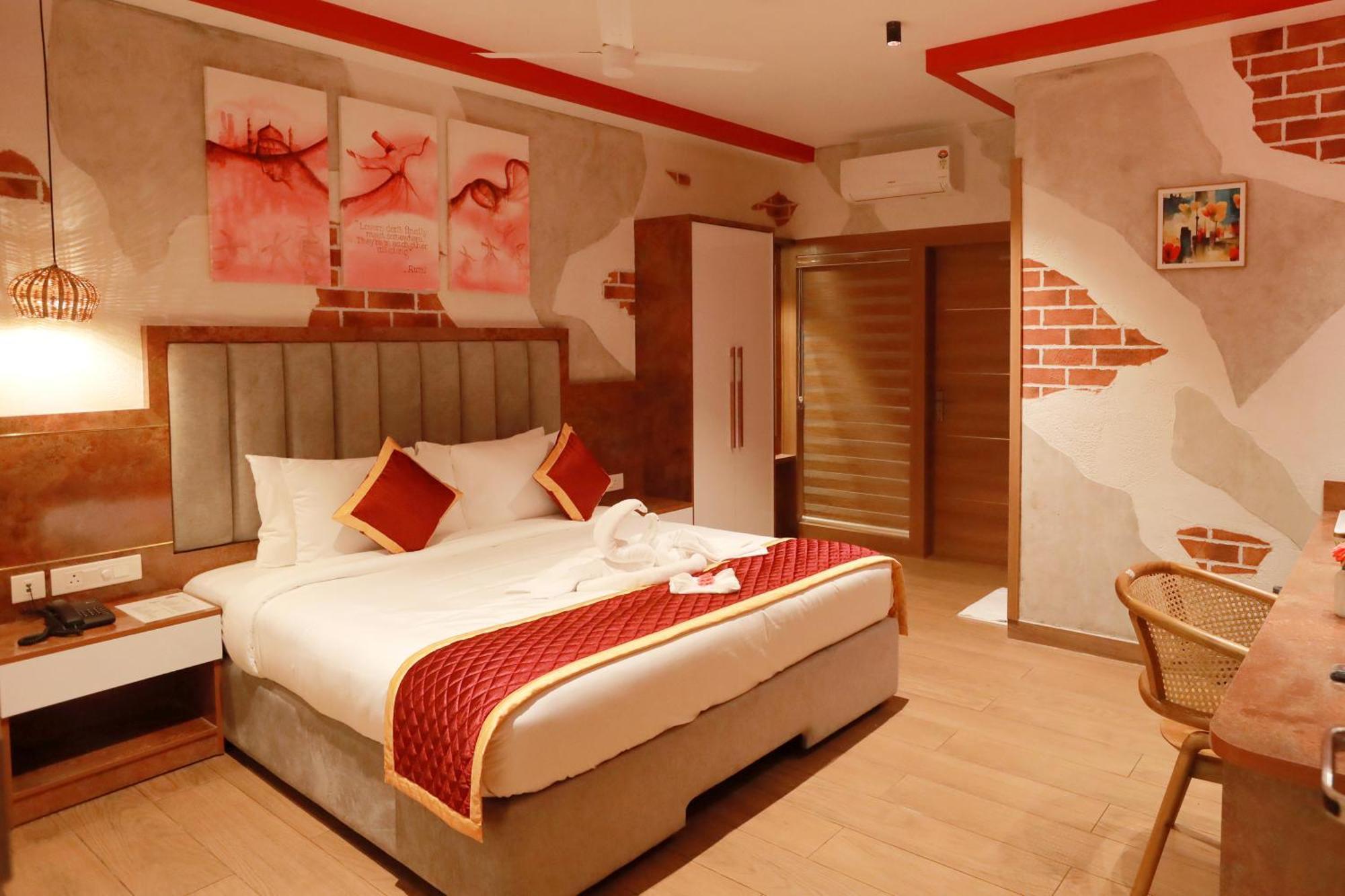 Hotel Cmk Habitat Centre 3*