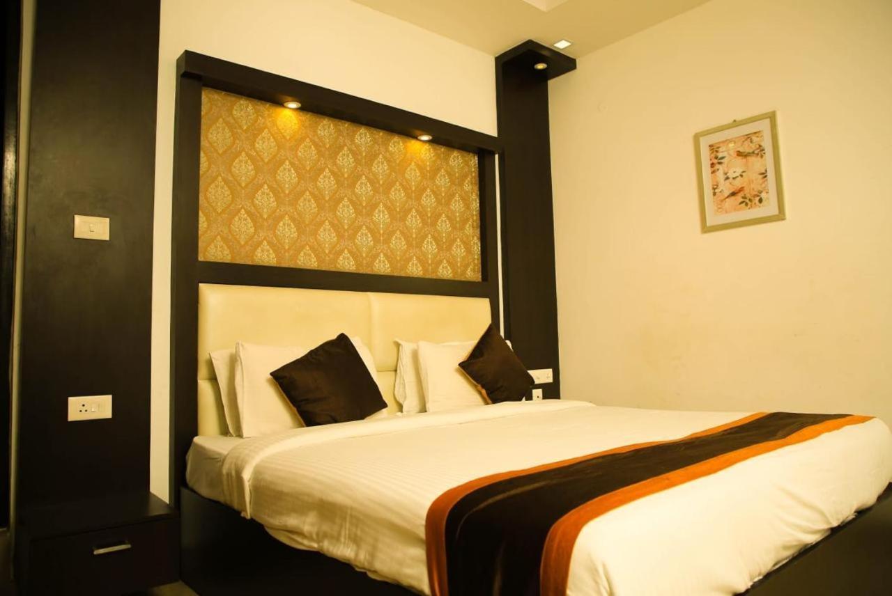 Hotel Hala Residency