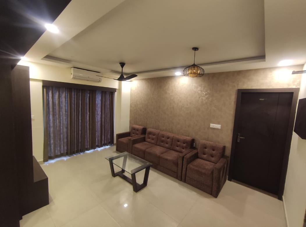 3br Silversquare Fully Furnished Ac Flat Near Lisie Hospital Apartment