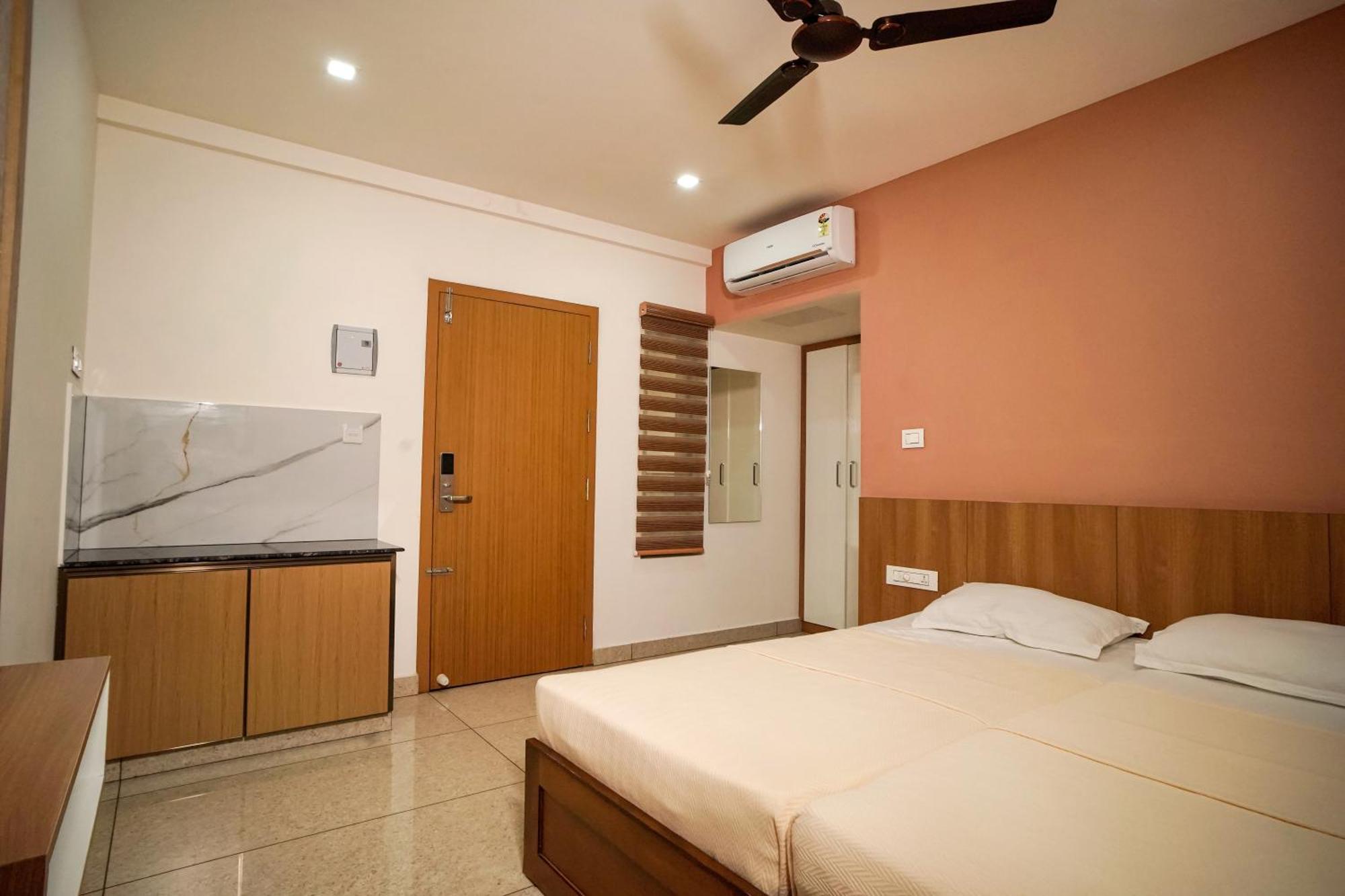 Hilux Apartment Kochi