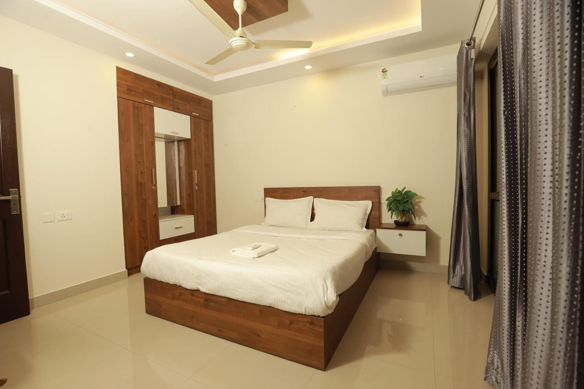 Platinum Airport Lounge Apartment *