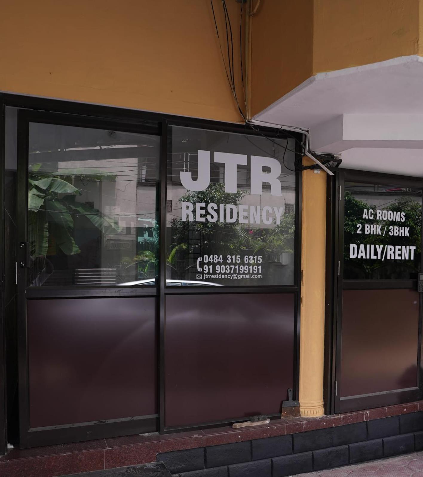 Jtr Residency