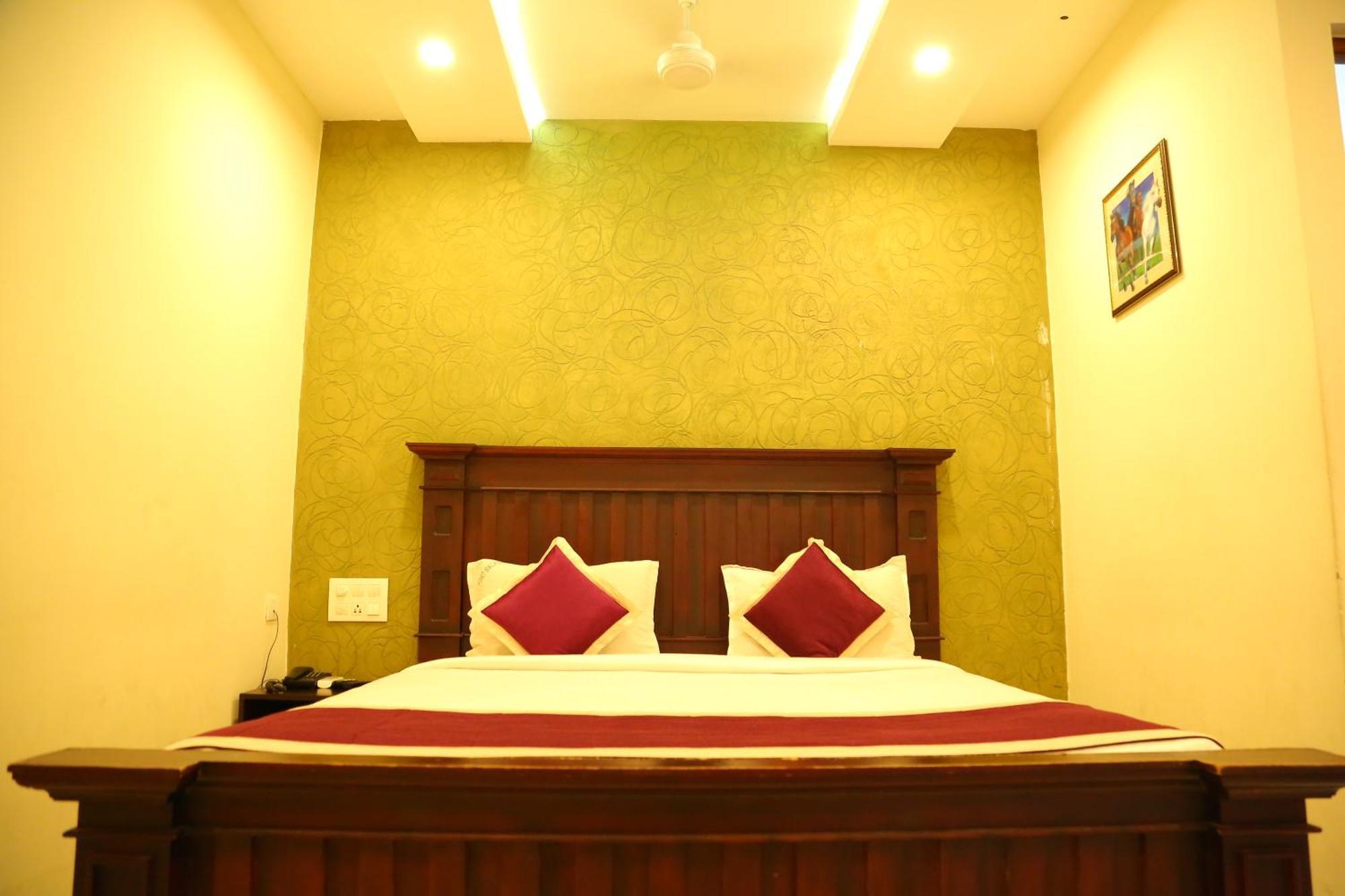 Hotel Fort Malabar Residency 3*