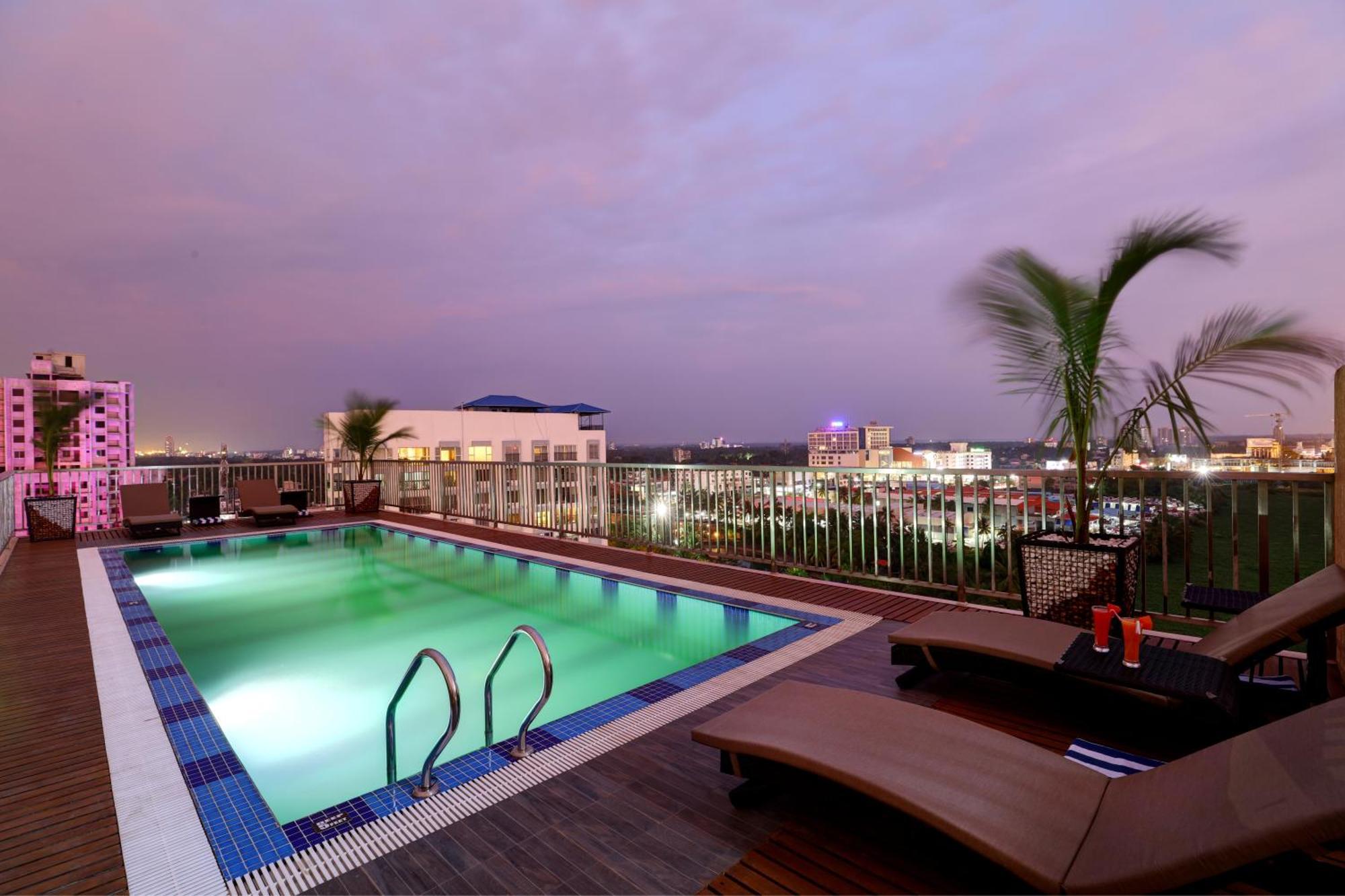 Jvk Park Hotel Kochi