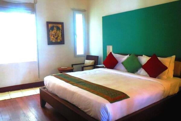 Old Lighthouse Bristow , 3* Kochi