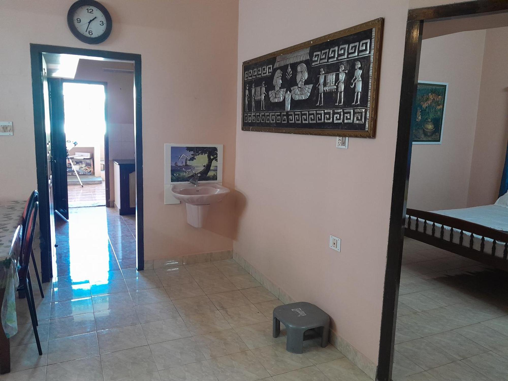 2bhk - Prime Location - Entire House *