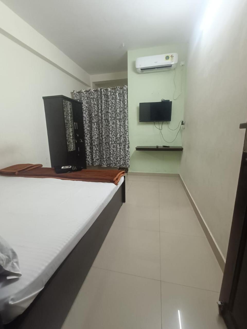 Hotel Elamakkara 01101