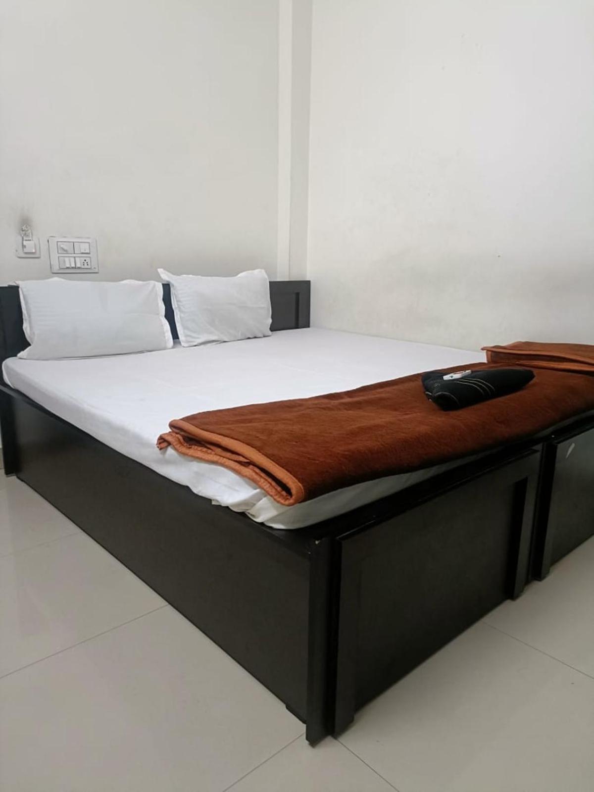 Elamakkara 01101 Hotel Kochi