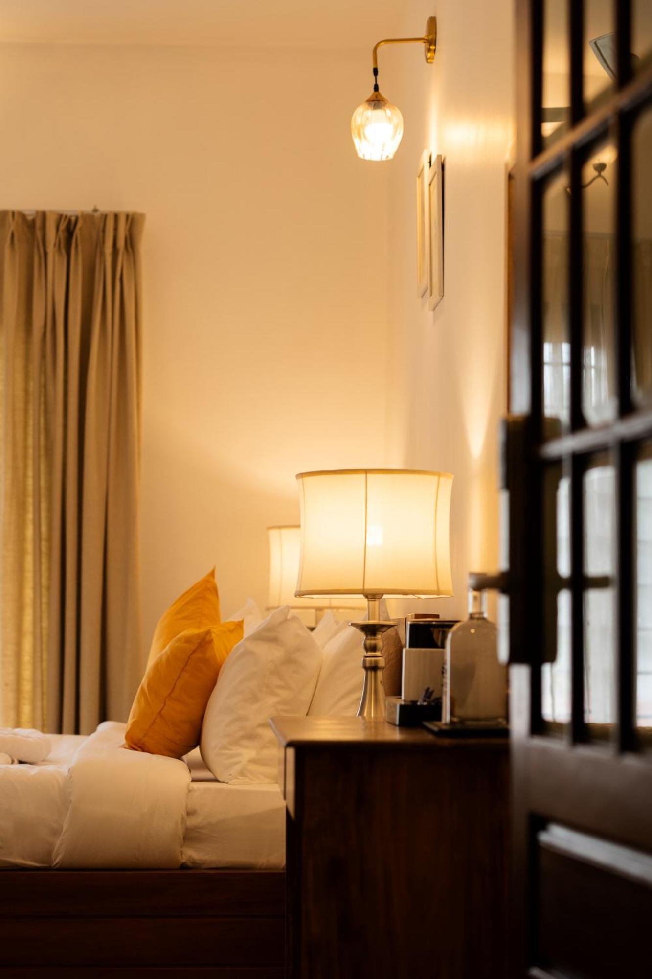 Hotel Solo By Hawk Hospitality Kochi