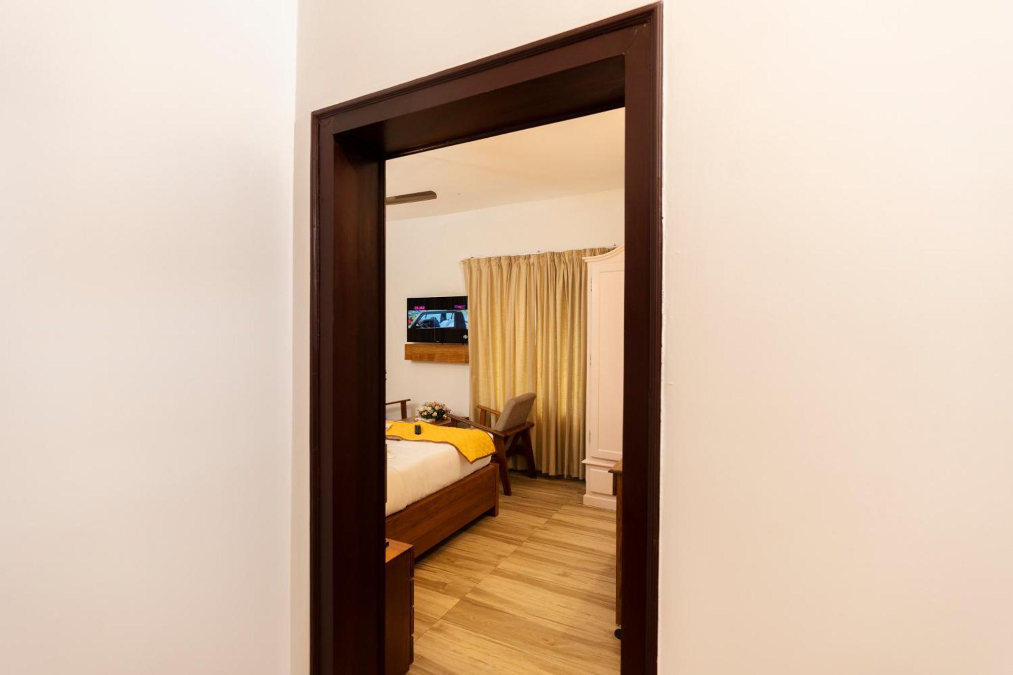 Solo By Hawk Hospitality Kochi