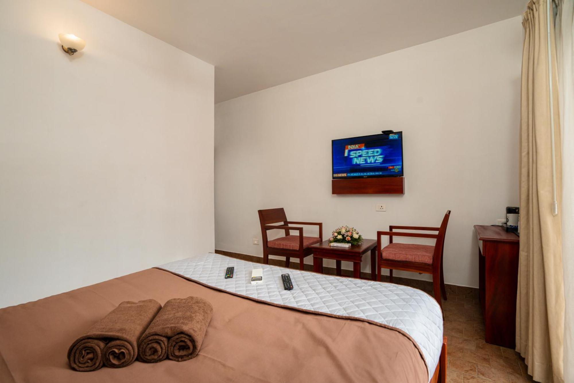 Solo By Hawk Hospitality 3*