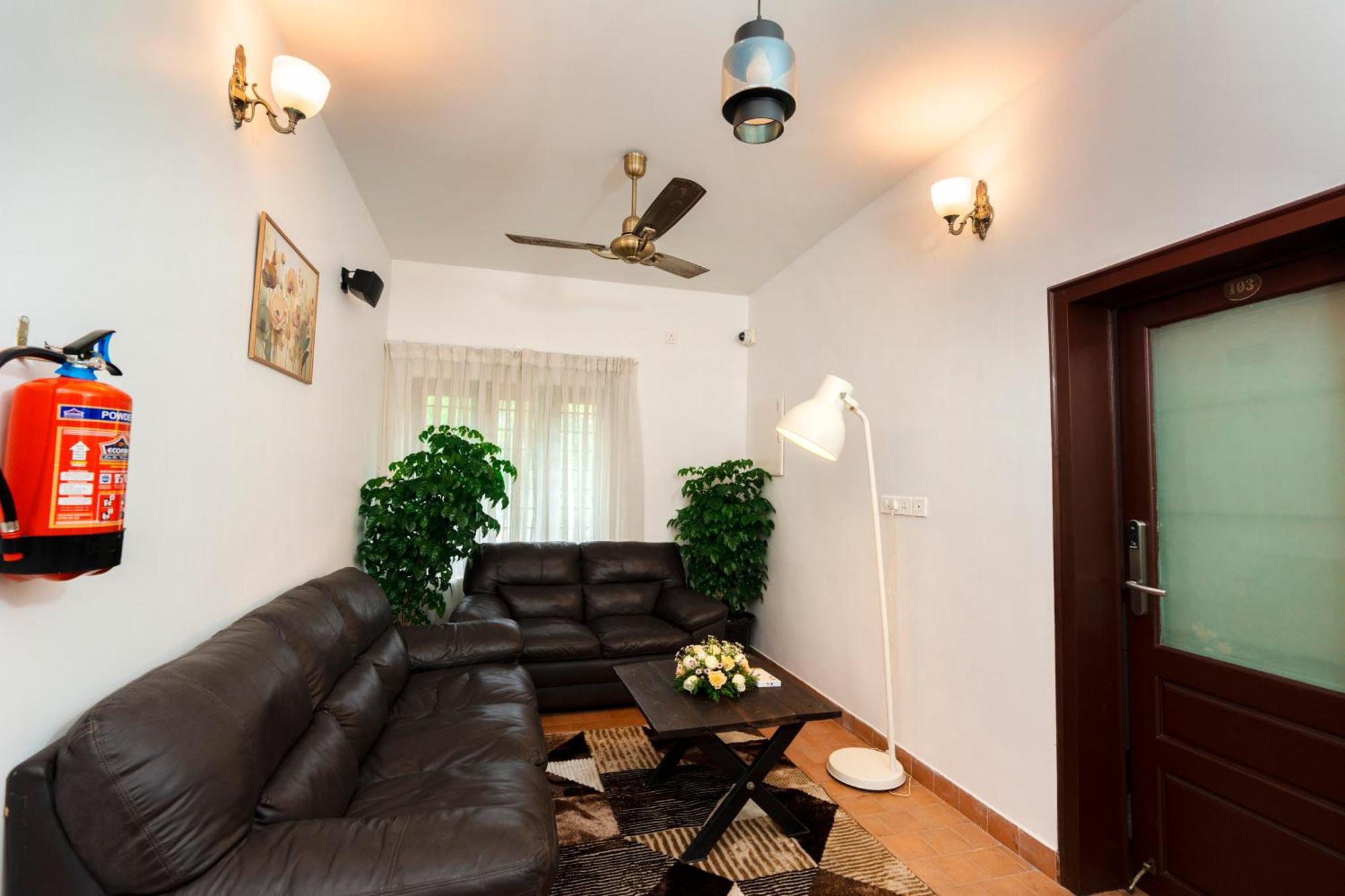 Hotel Solo By Hawk Hospitality Kochi
