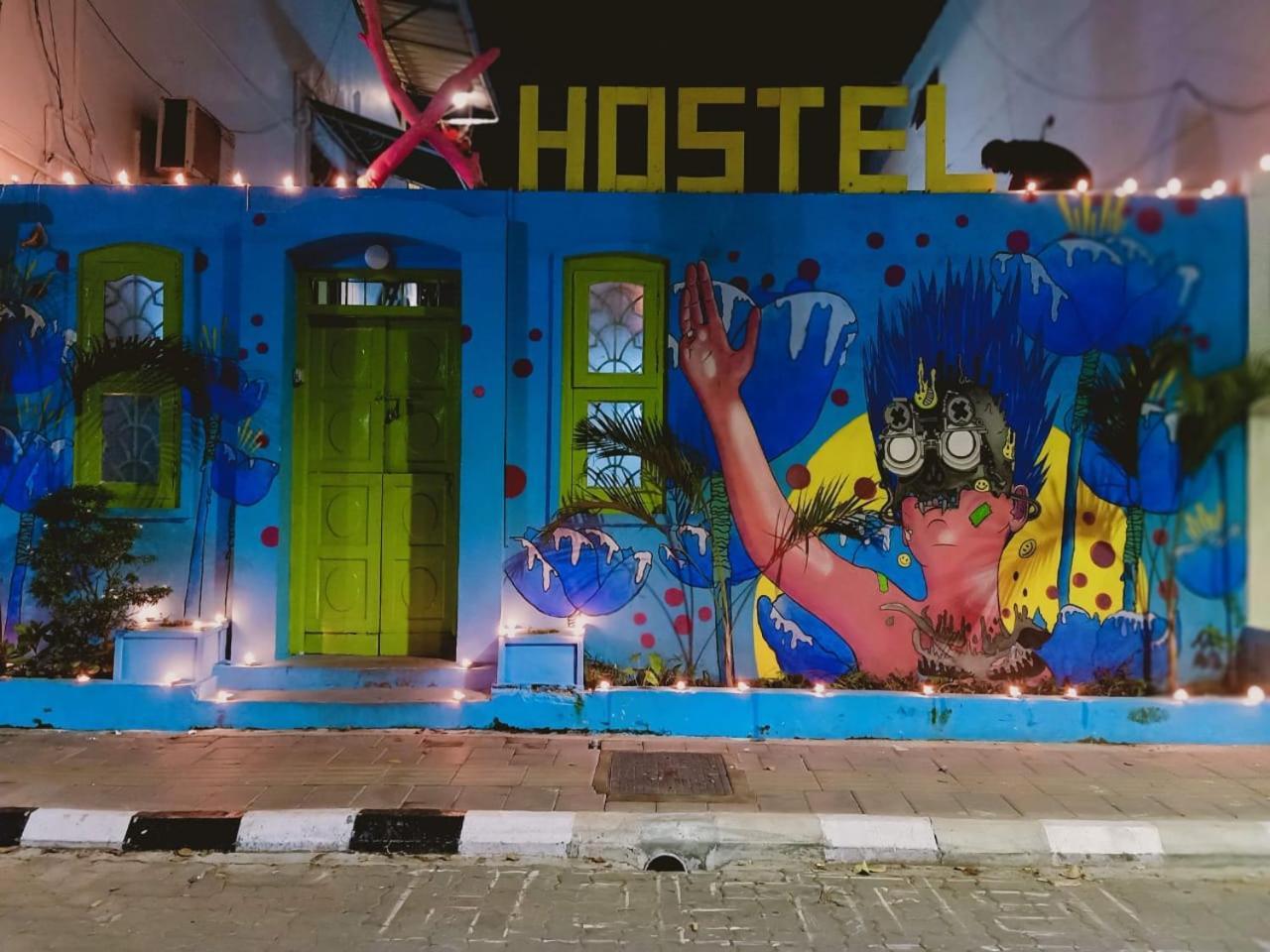 Xhostel * Kochi
