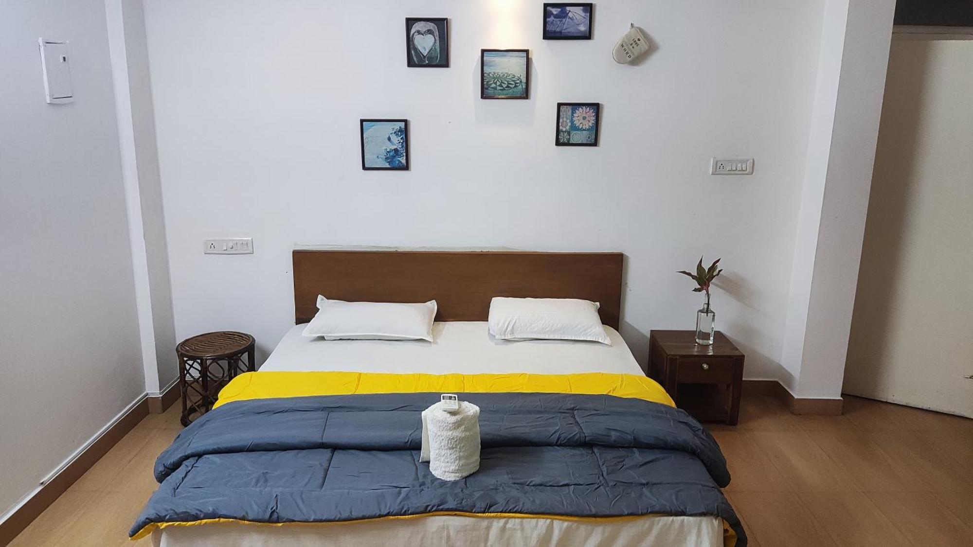 Xhostel