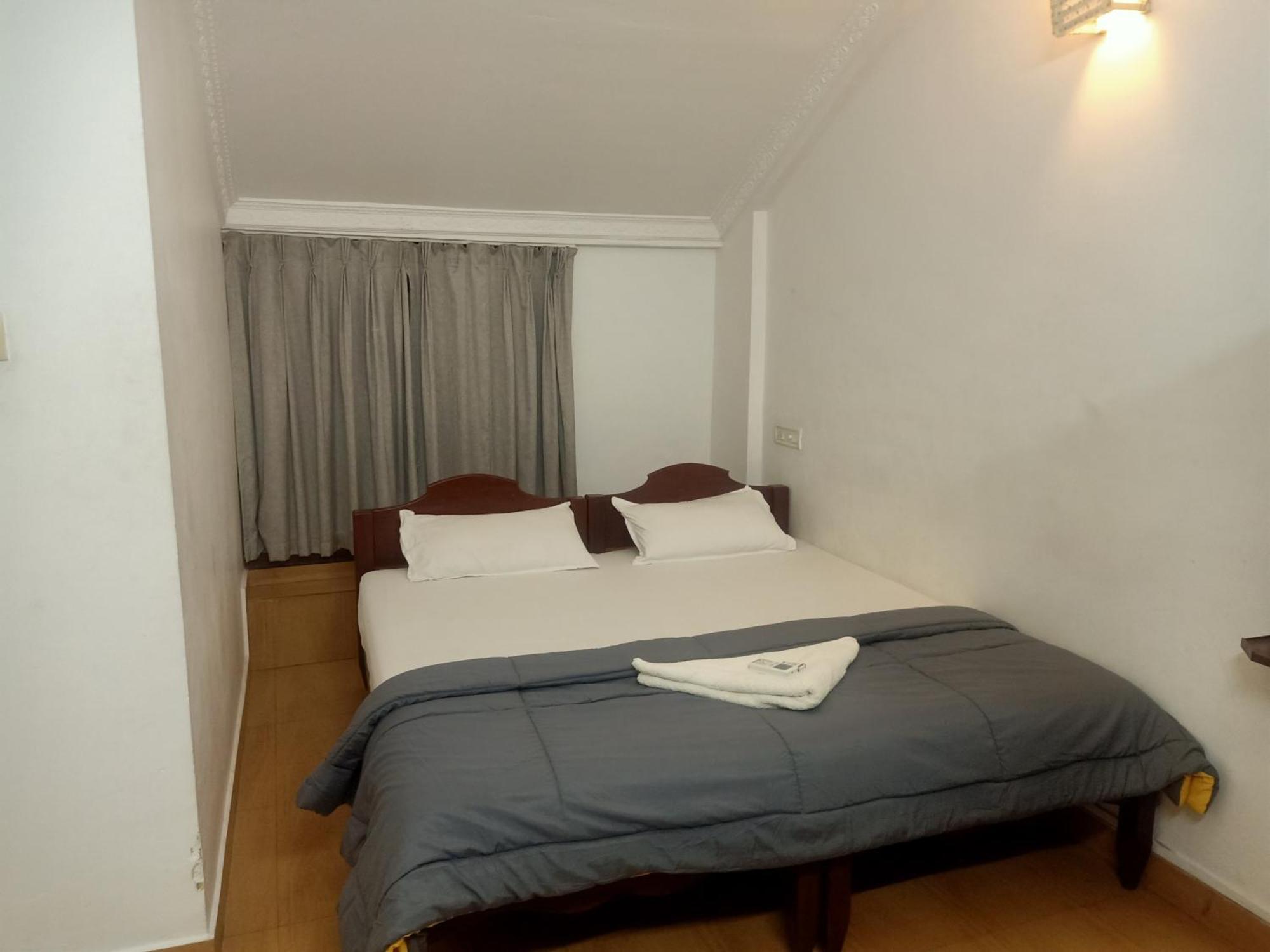 Hostel Xhostel Kochi