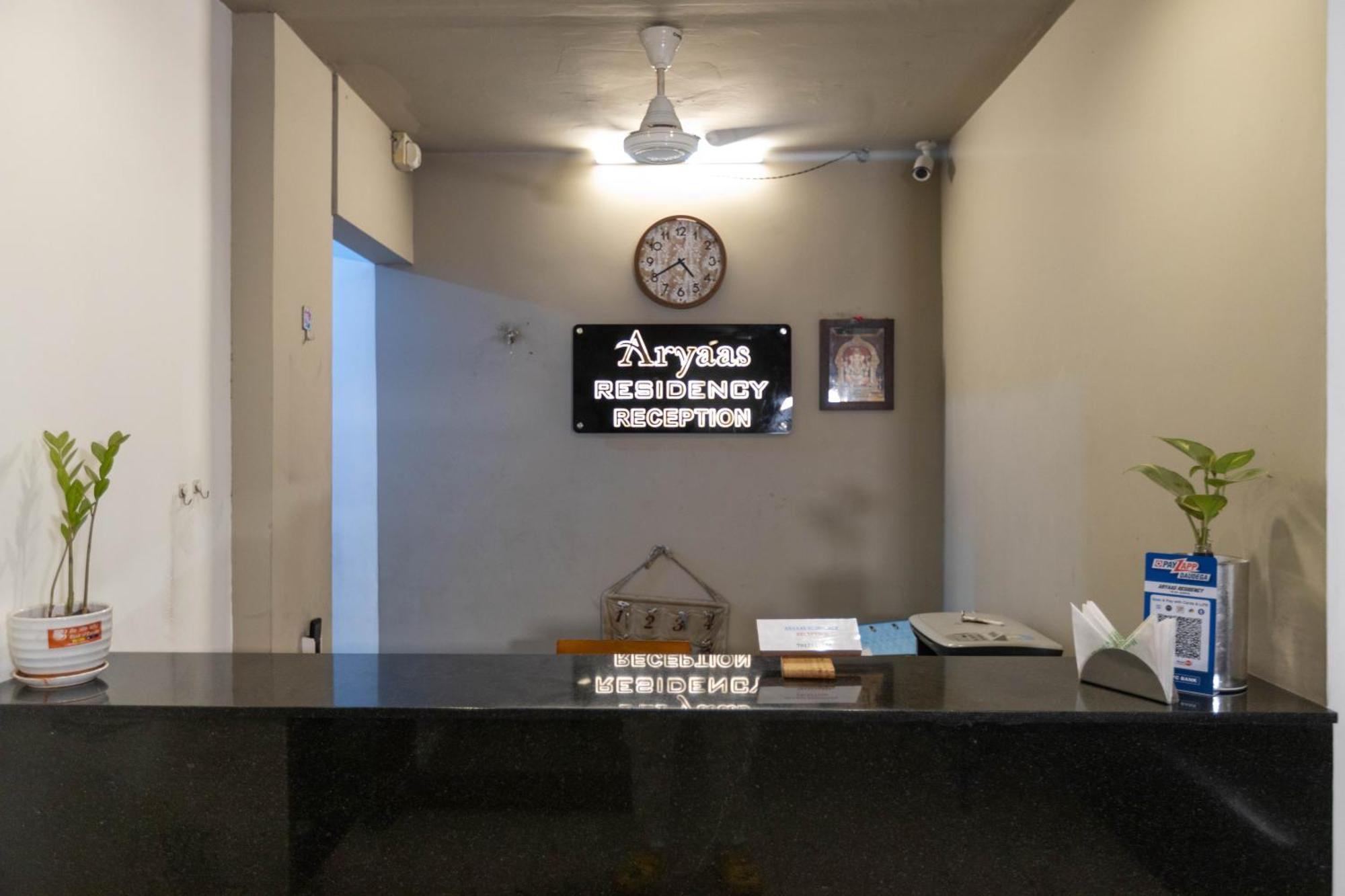 Aryaas Residency Nettoor