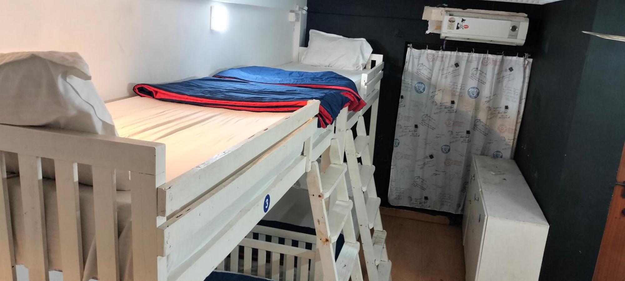 Xhostel Hostel Kochi