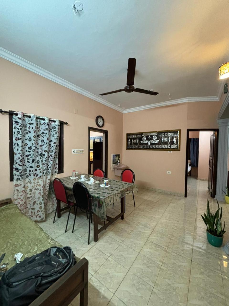 2bhk - Prime Location - Entire House Holiday home *