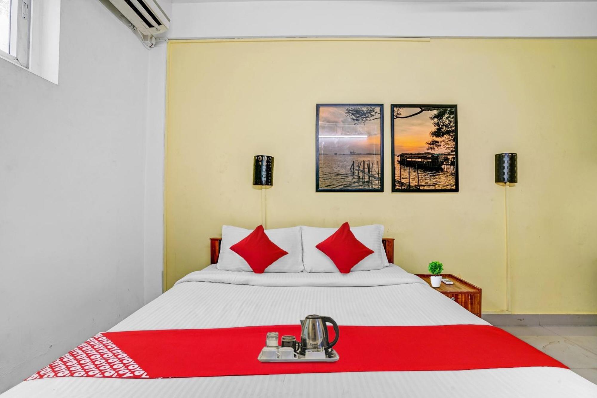 Hotel O Majestic Group