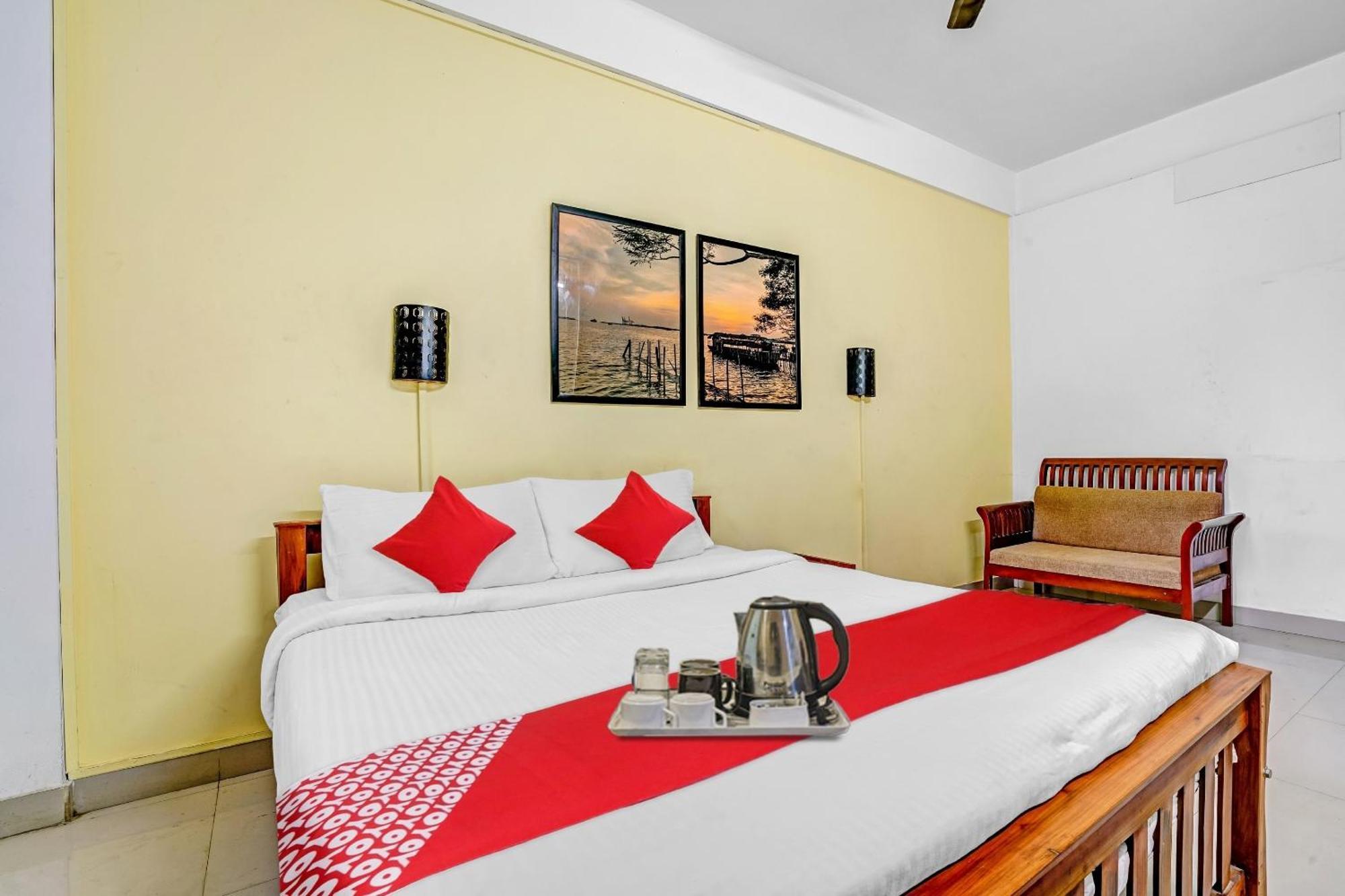 O Majestic Group 4* Kochi