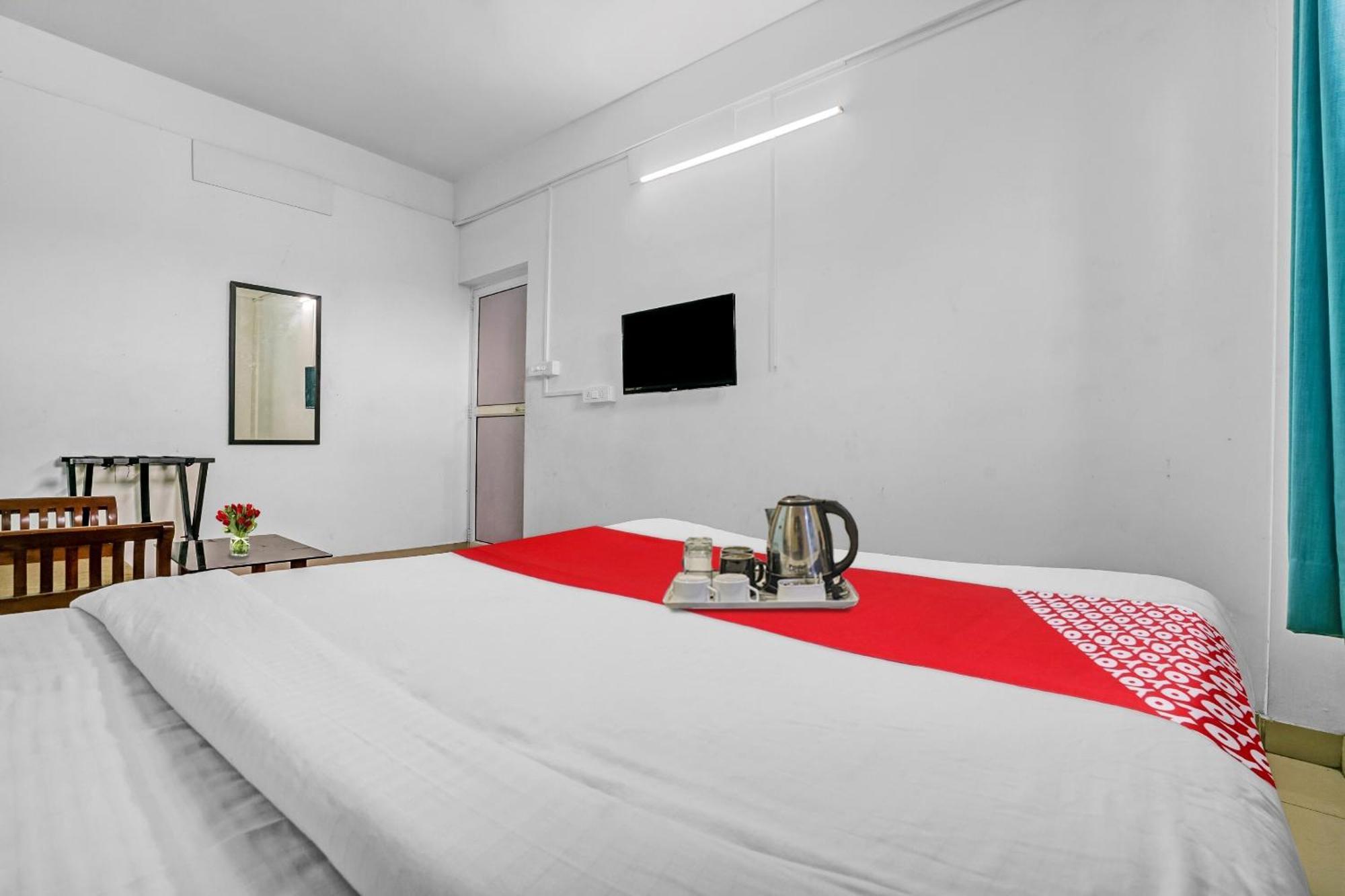 Hotel O Majestic Group 4*