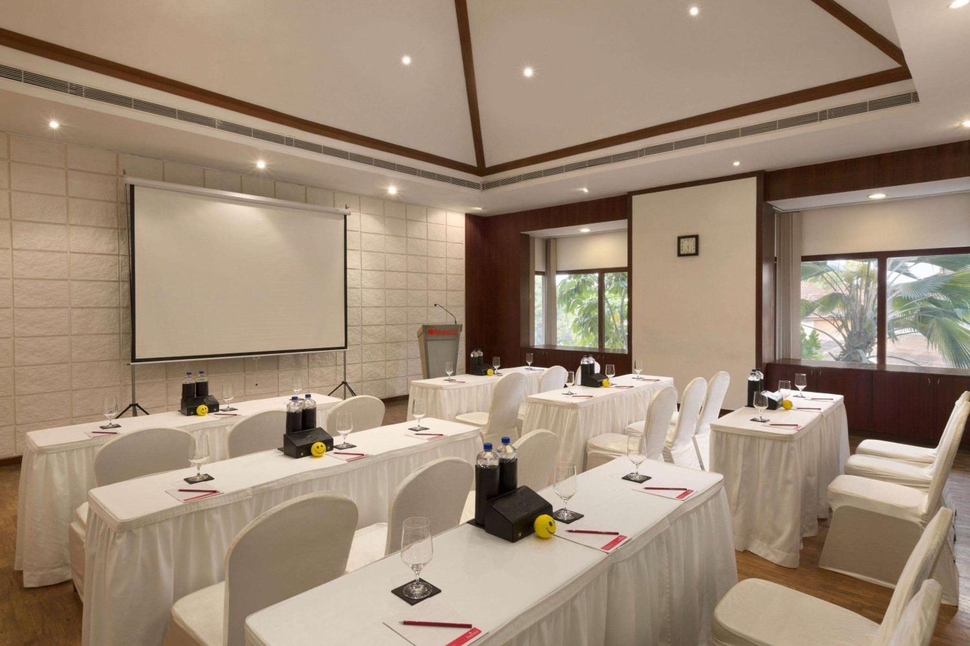 Ramada By Wyndham 5* Kochi