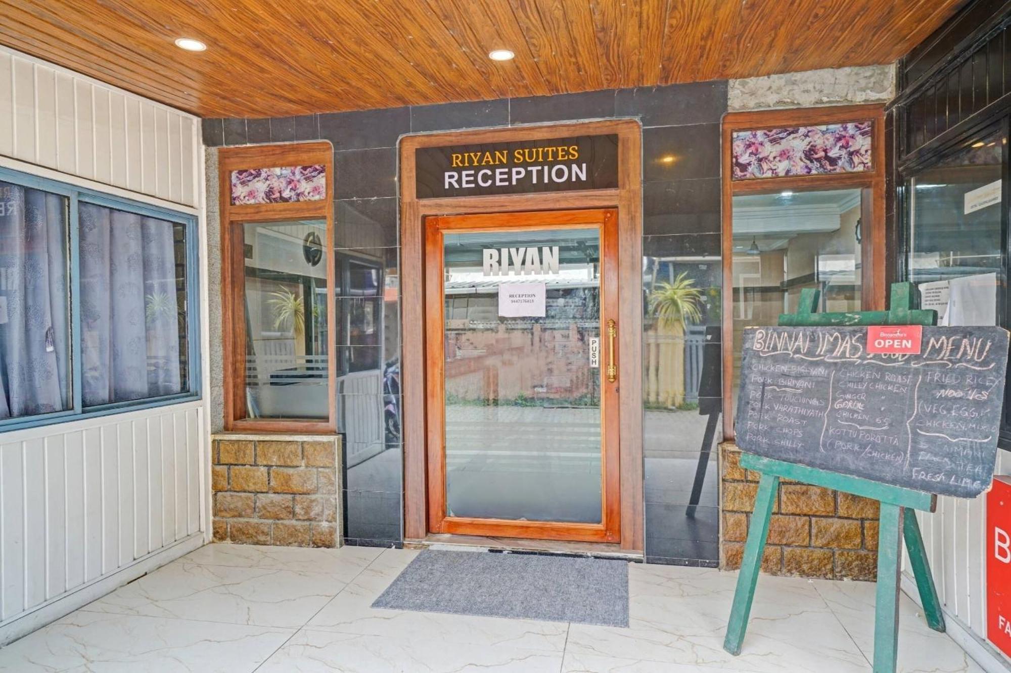 Capital O Rayan Plaza 3* Kochi
